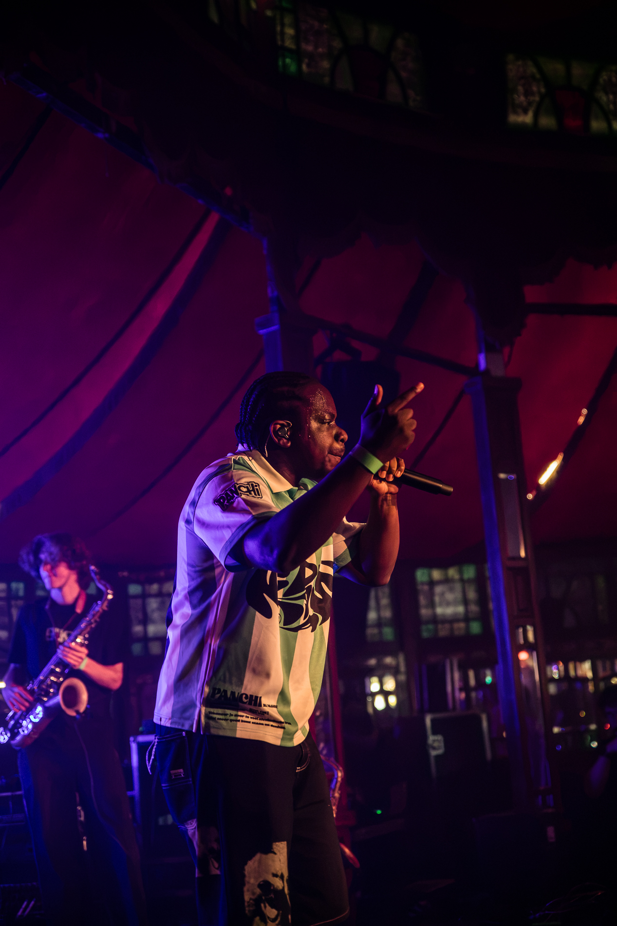 C-Rhyms @ Suikerrock, picture 2, photographed by Jürgen Bruynooghe - FrontView Magazine
