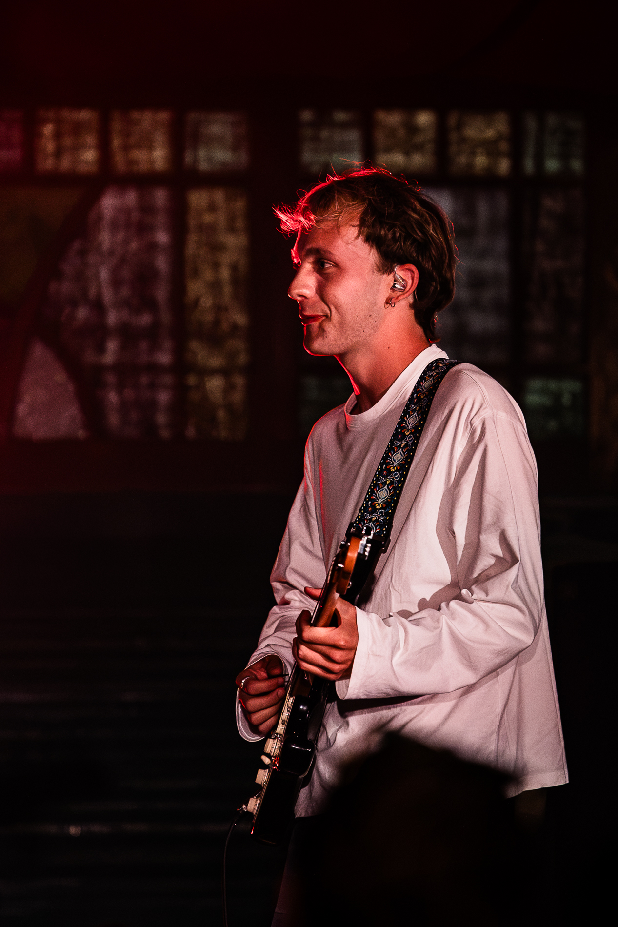Fäm @ Suikerrock, picture 8, photographed by Jürgen Bruynooghe - FrontView Magazine