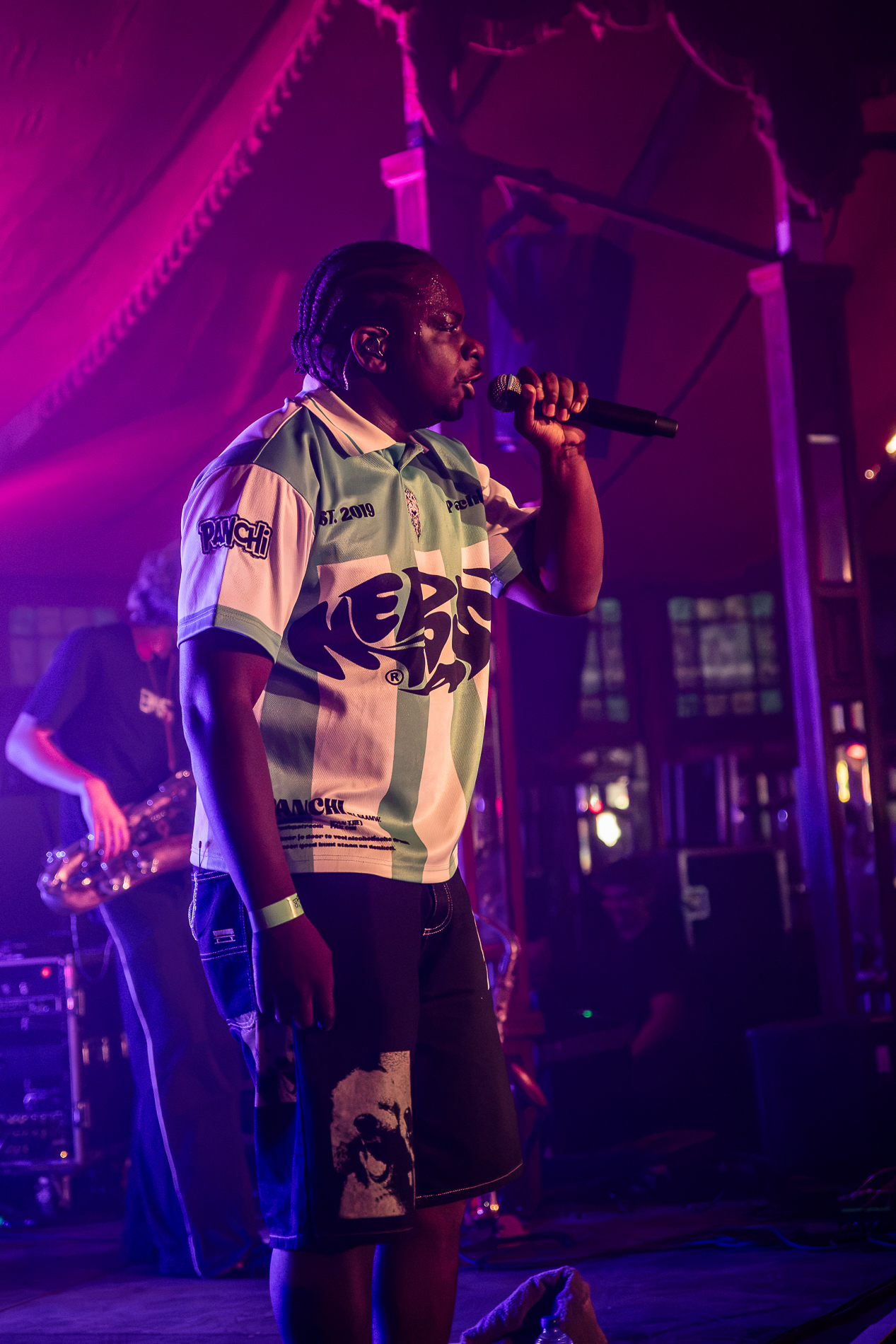 C-Rhyms @ Suikerrock, picture 1, photographed by Jürgen Bruynooghe - FrontView Magazine