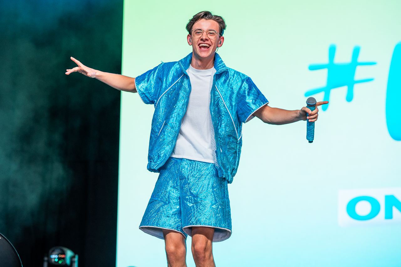 #LikeMe @ Rijvers Festival 2026, picture 5, photographed by Dimitri Vanlommel - FrontView Magazine