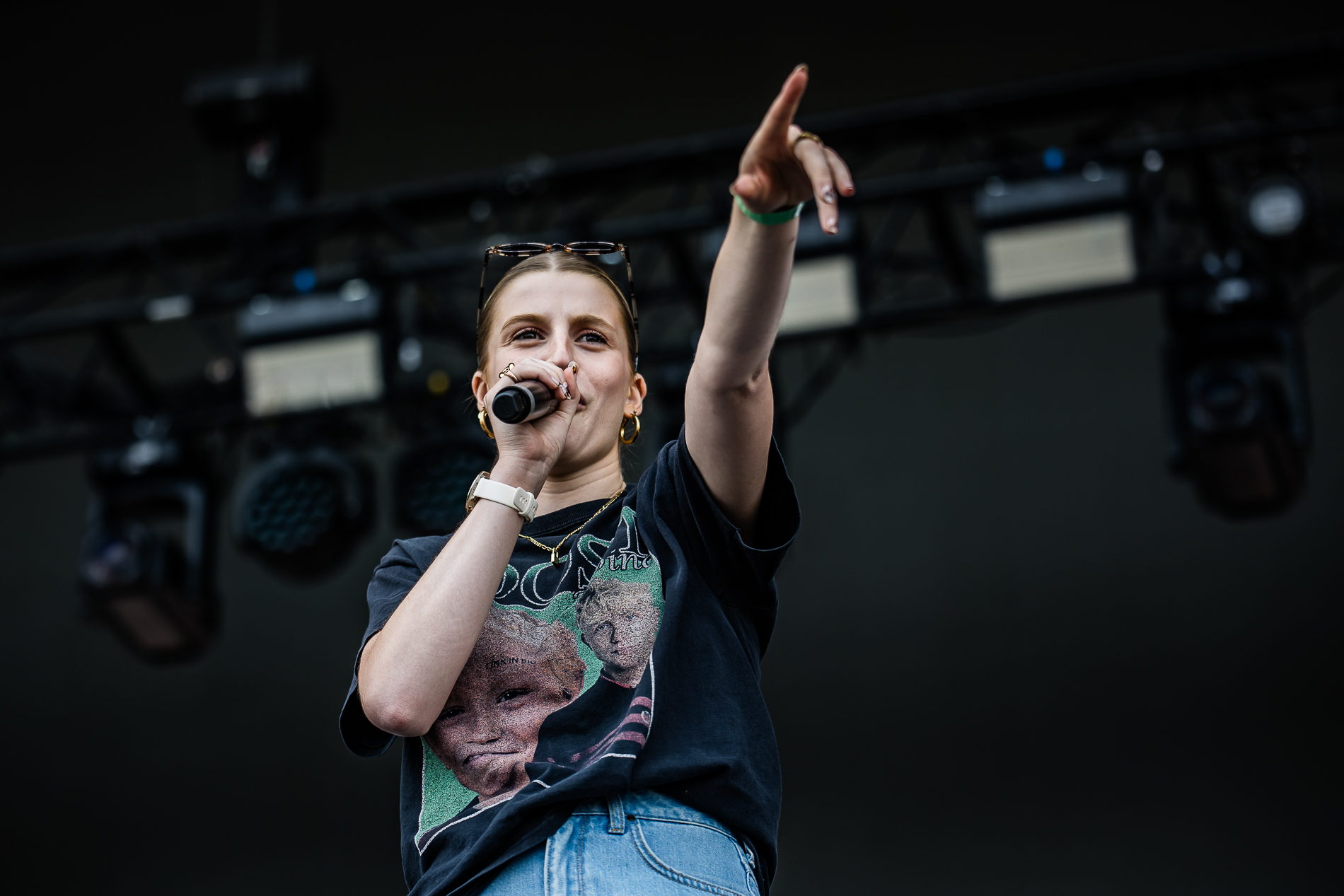 Nona Van Braeckel (presentatie) @ Suikerrock, picture 1, photographed by Jürgen Bruynooghe - FrontView Magazine