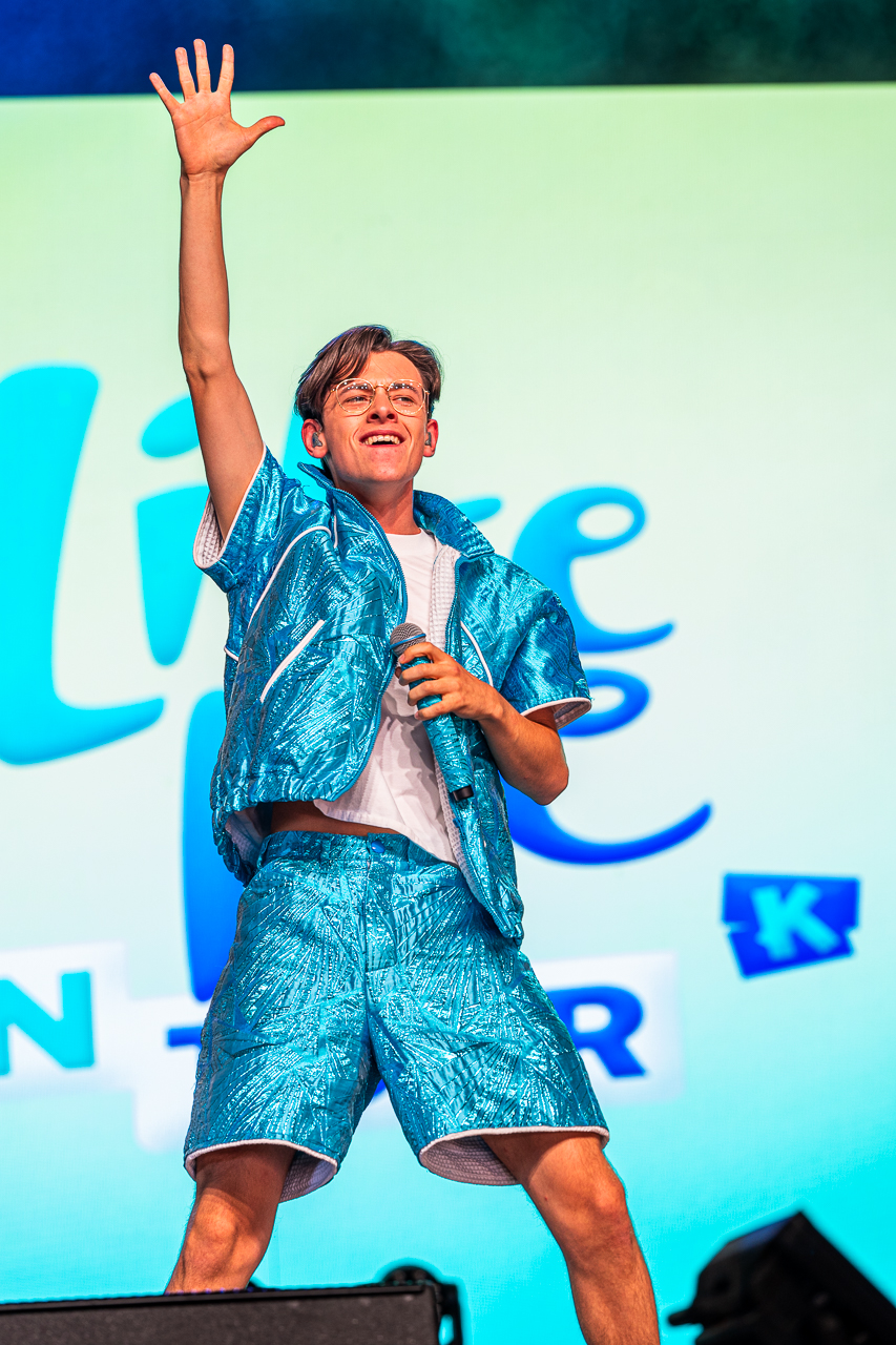 #LikeMe @ Rijvers Festival 2026, picture 15, photographed by Dimitri Vanlommel - FrontView Magazine