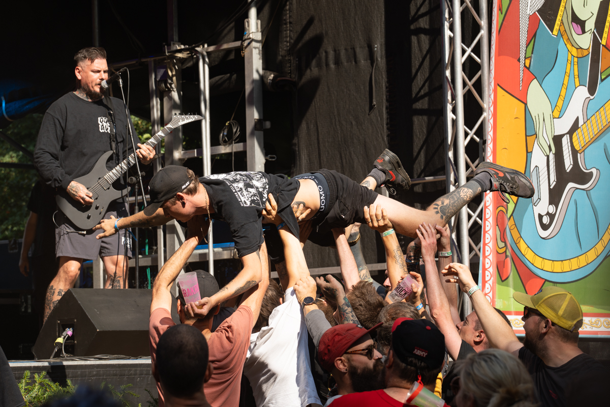 People having fun @ BrakRock, picture 7, photographed by Koen Marcoen - FrontView Magazine