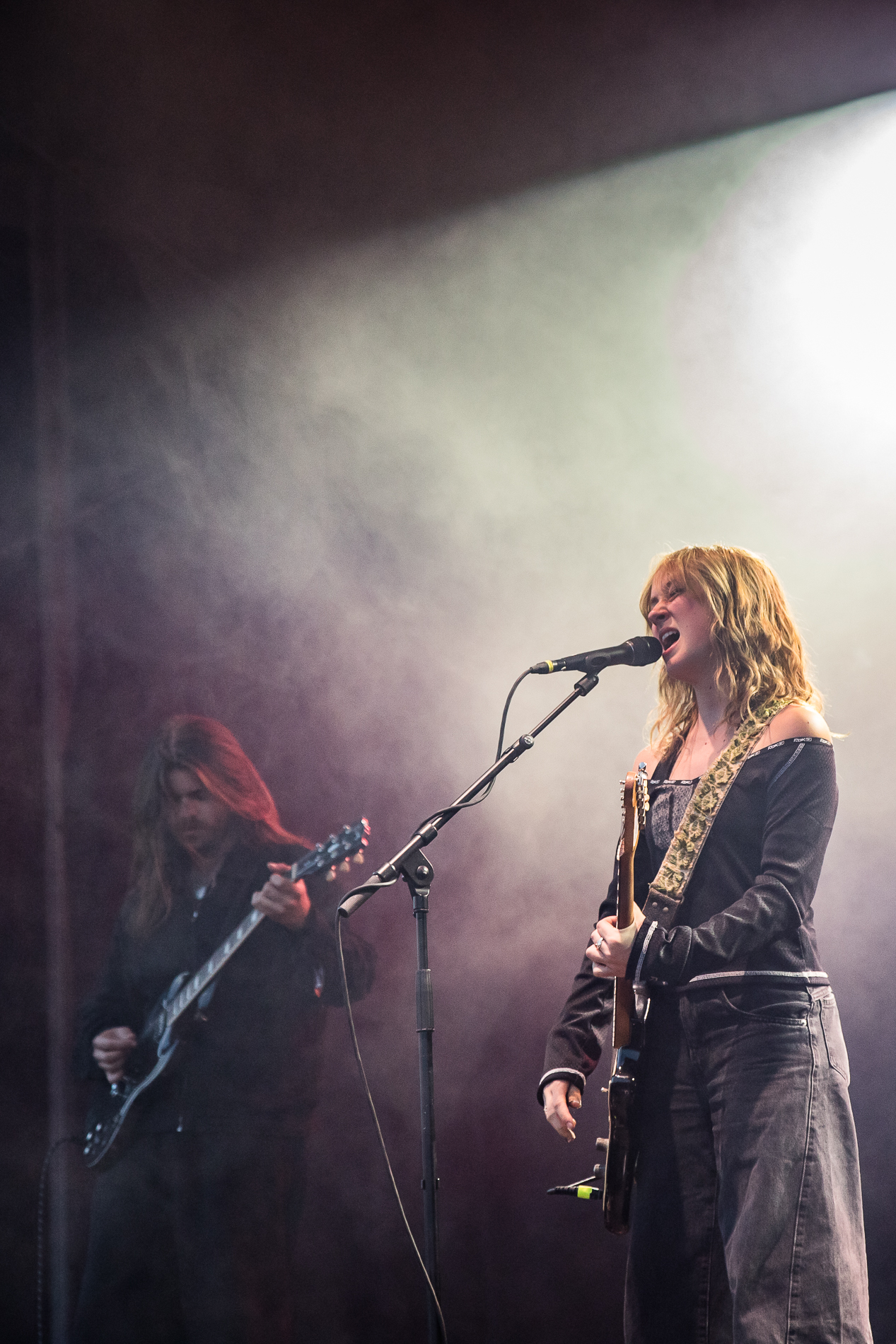 Ise @ Suikerrock, picture 19, photographed by Jürgen Bruynooghe - FrontView Magazine
