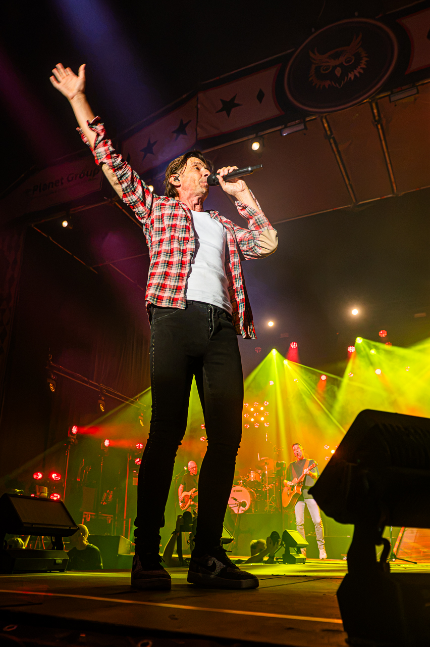 Clouseau @ Rijvers Festival 2026, picture 6, photographed by Dimitri Vanlommel - FrontView Magazine