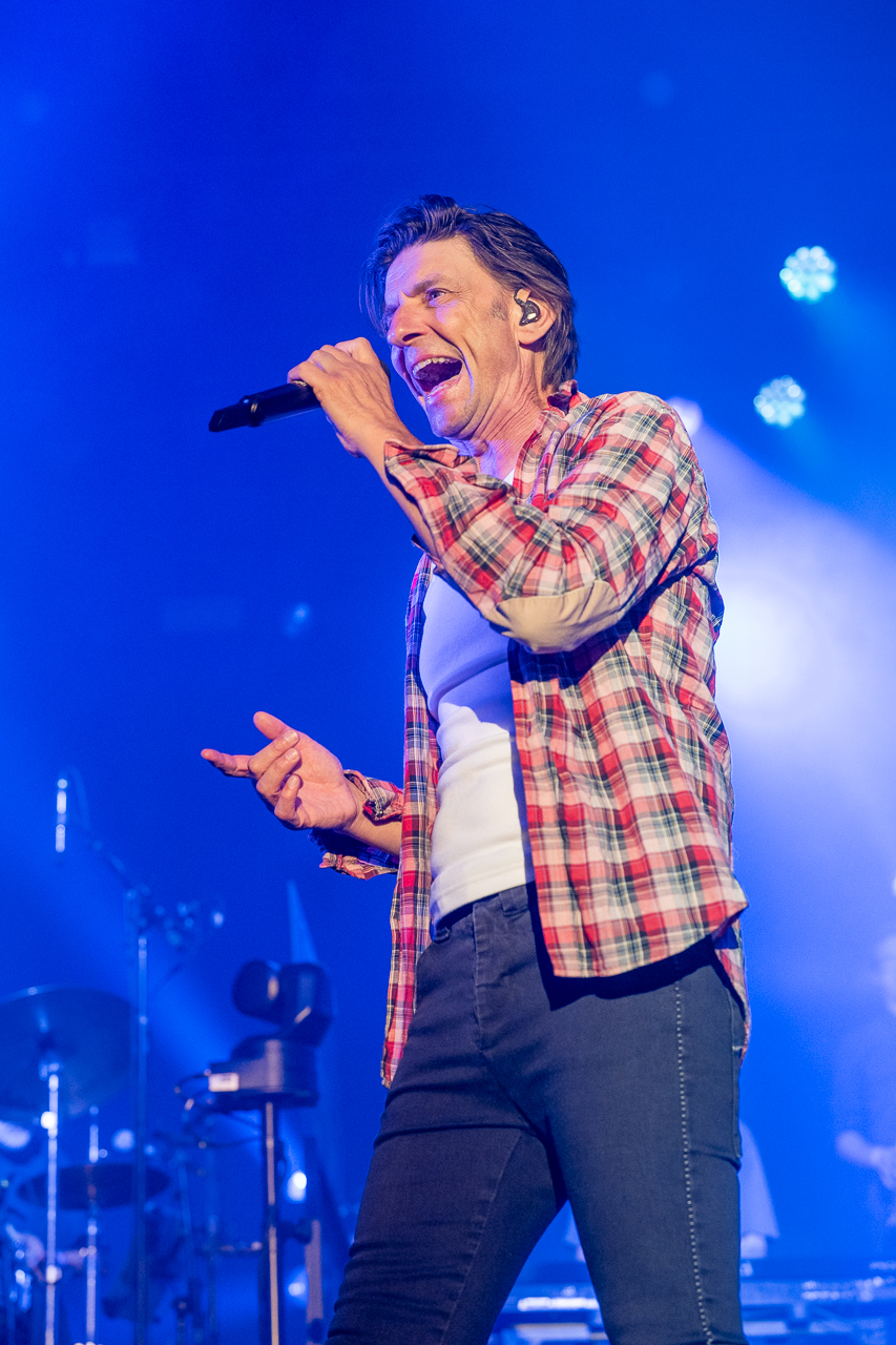 Clouseau @ Rijvers Festival 2026, picture 11, photographed by Dimitri Vanlommel - FrontView Magazine