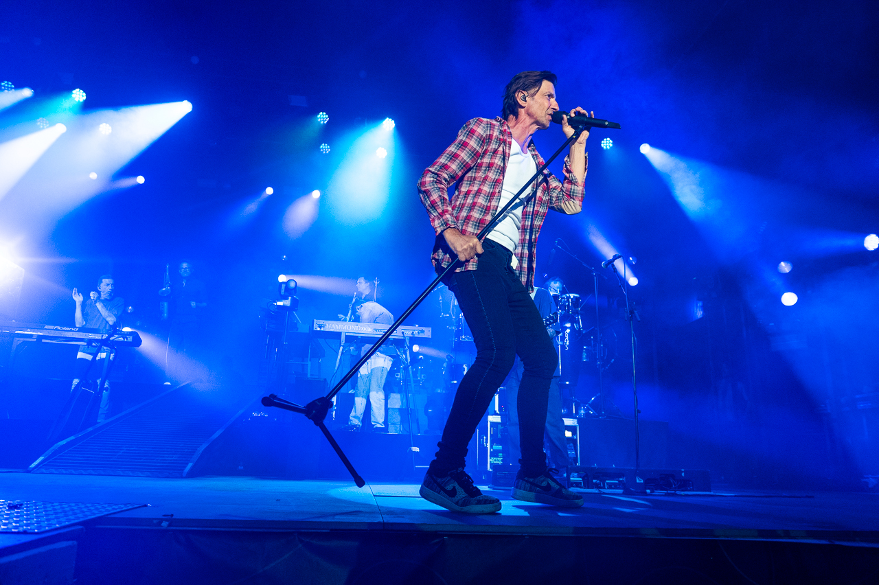 Clouseau @ Rijvers Festival 2026, picture 15, photographed by Dimitri Vanlommel - FrontView Magazine