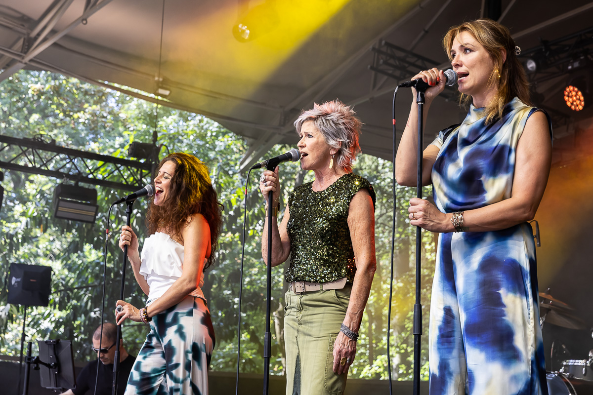 Hommage aan Yasmine @ OLT Rivierenhof, picture 1, photographed by Marc Verdonck - FrontView Magazine