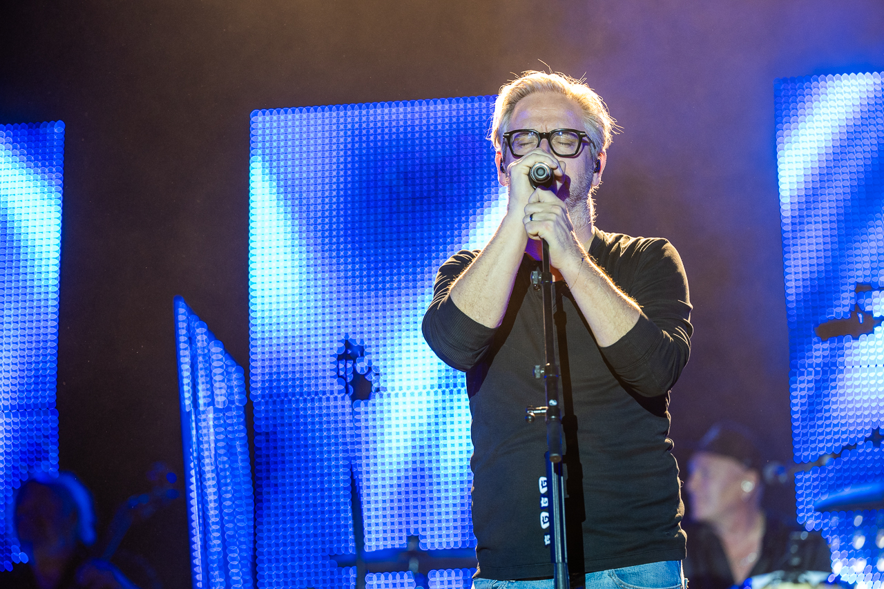 Guus Meeuwis @ Rijvers Festival 2026, picture 8, photographed by Dimitri Vanlommel - FrontView Magazine