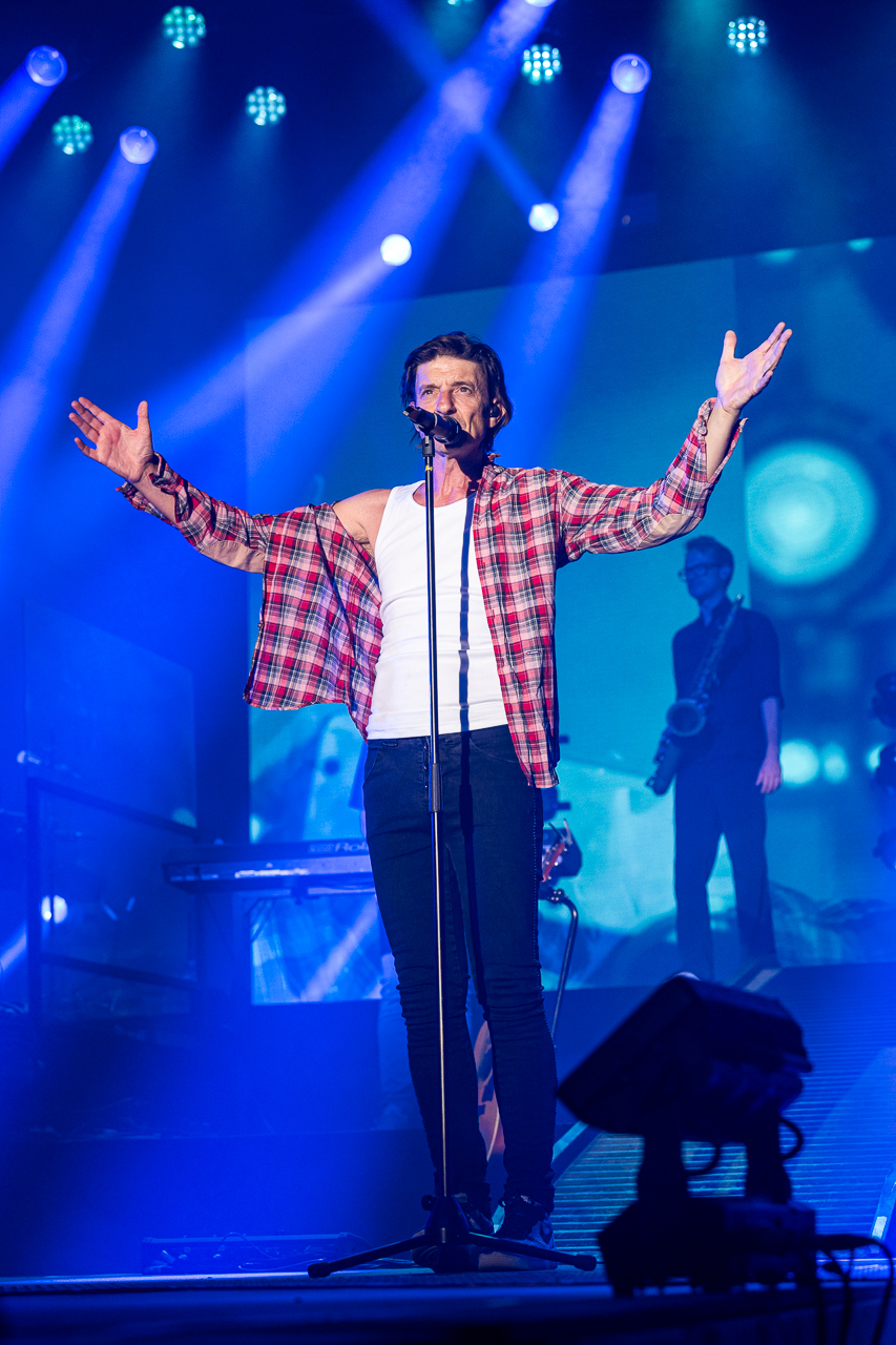 Clouseau @ Rijvers Festival 2026, picture 17, photographed by Dimitri Vanlommel - FrontView Magazine