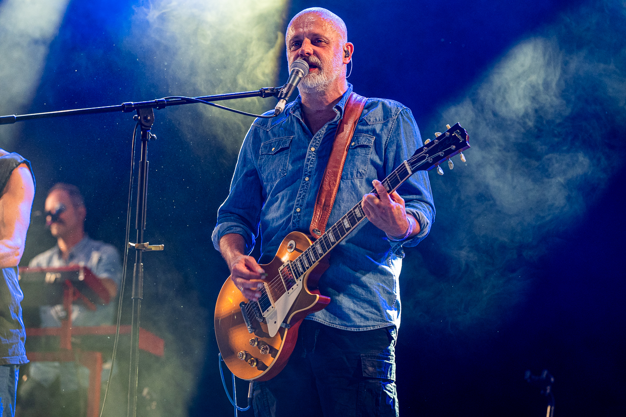 K's Choice @ Rijvers Festival 2026, picture 2, photographed by Dimitri Vanlommel - FrontView Magazine