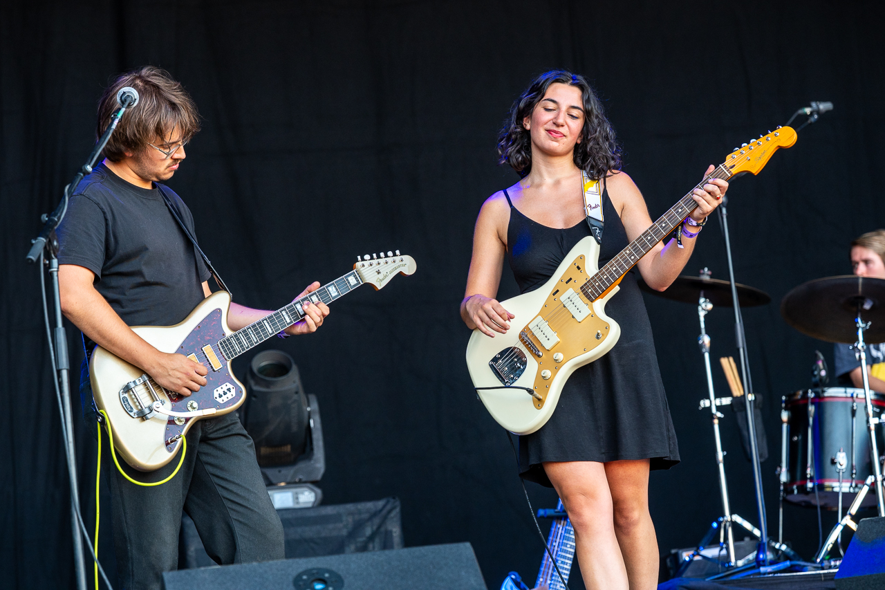 Rosie Stuart @ Rijvers Festival 2026, picture 5, photographed by Dimitri Vanlommel - FrontView Magazine