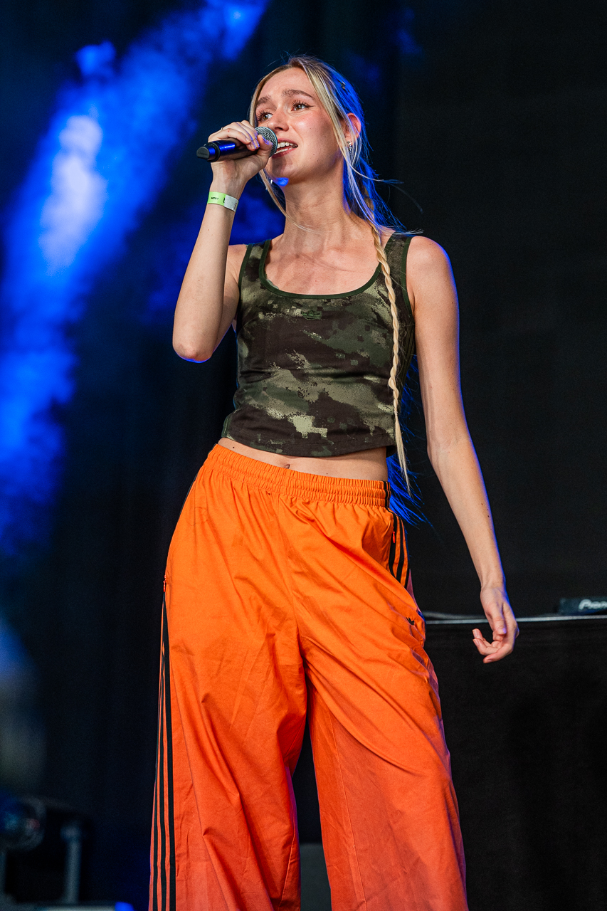 Maxime & Sophie @ Rijvers Festival 2026, picture 5, photographed by Dimitri Vanlommel - FrontView Magazine