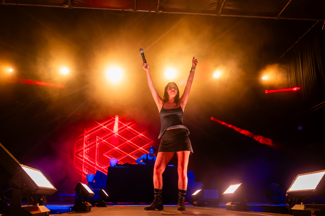 Flo Windey & Laurens Luyten @ Rijvers Festival 2026, picture 9, photographed by Dimitri Vanlommel - FrontView Magazine