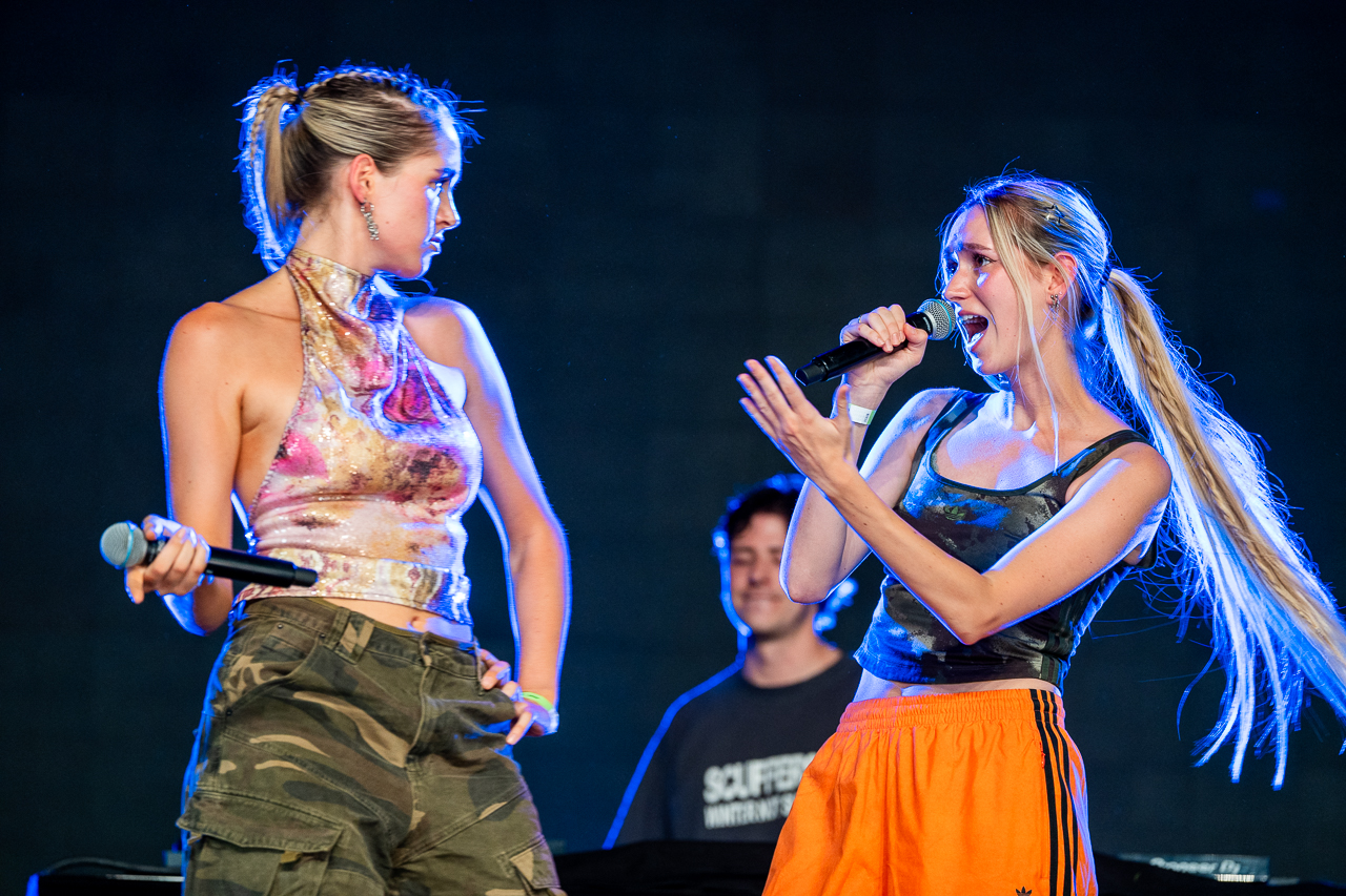 Maxime & Sophie @ Rijvers Festival 2026, picture 8, photographed by Dimitri Vanlommel - FrontView Magazine