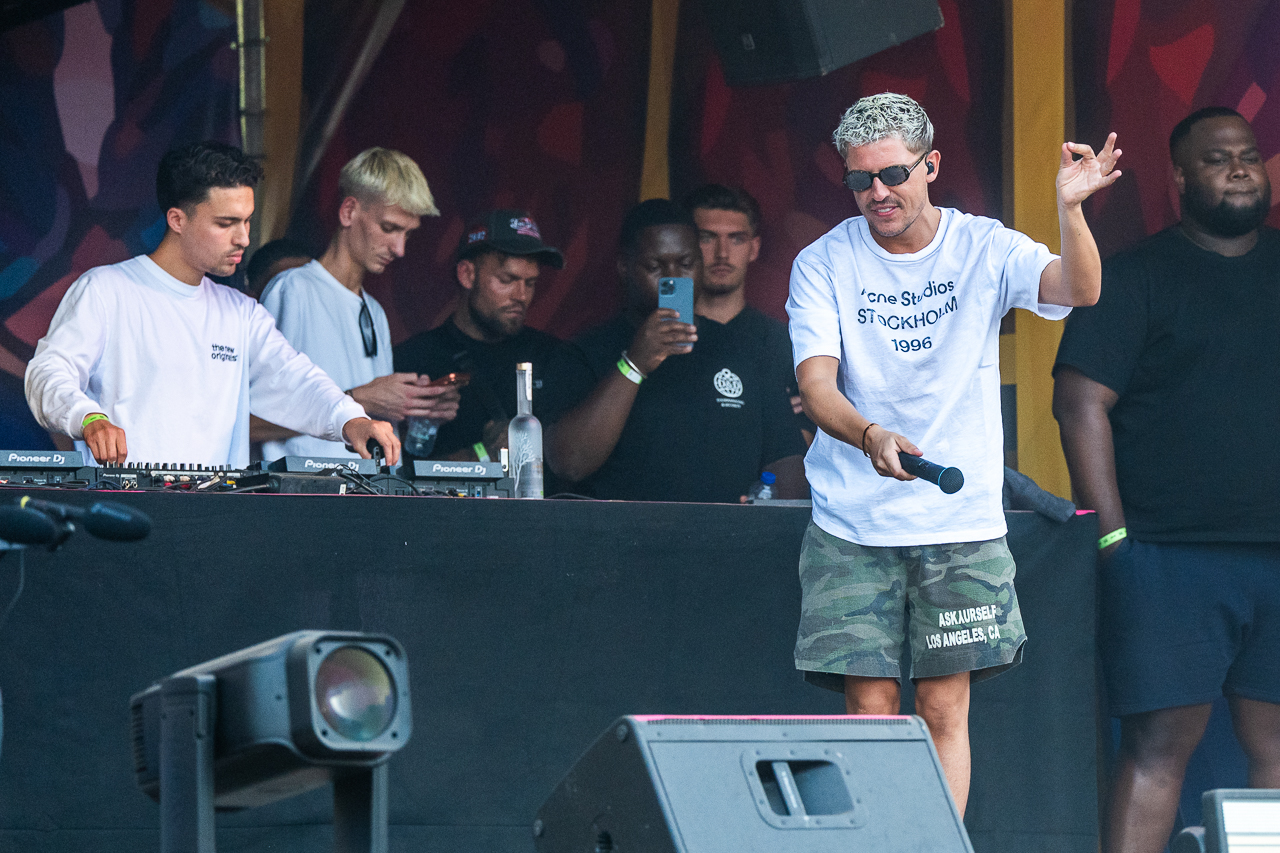 Lil Kleine @ Rijvers Festival 2026, picture 4, photographed by Dimitri Vanlommel - FrontView Magazine