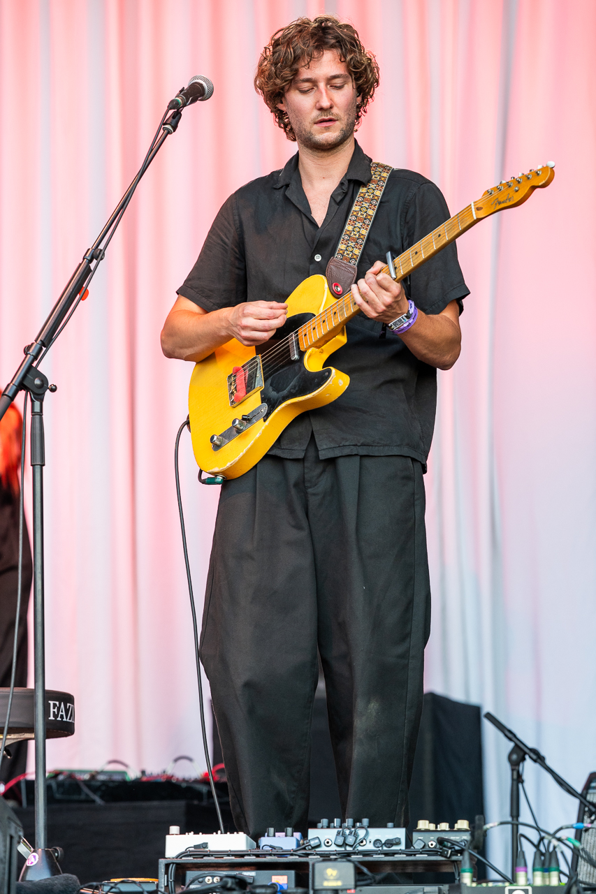 Iskander Moon @ Rijvers Festival 2026, foto 3, foto's door Dimitri Vanlommel - FrontView Magazine