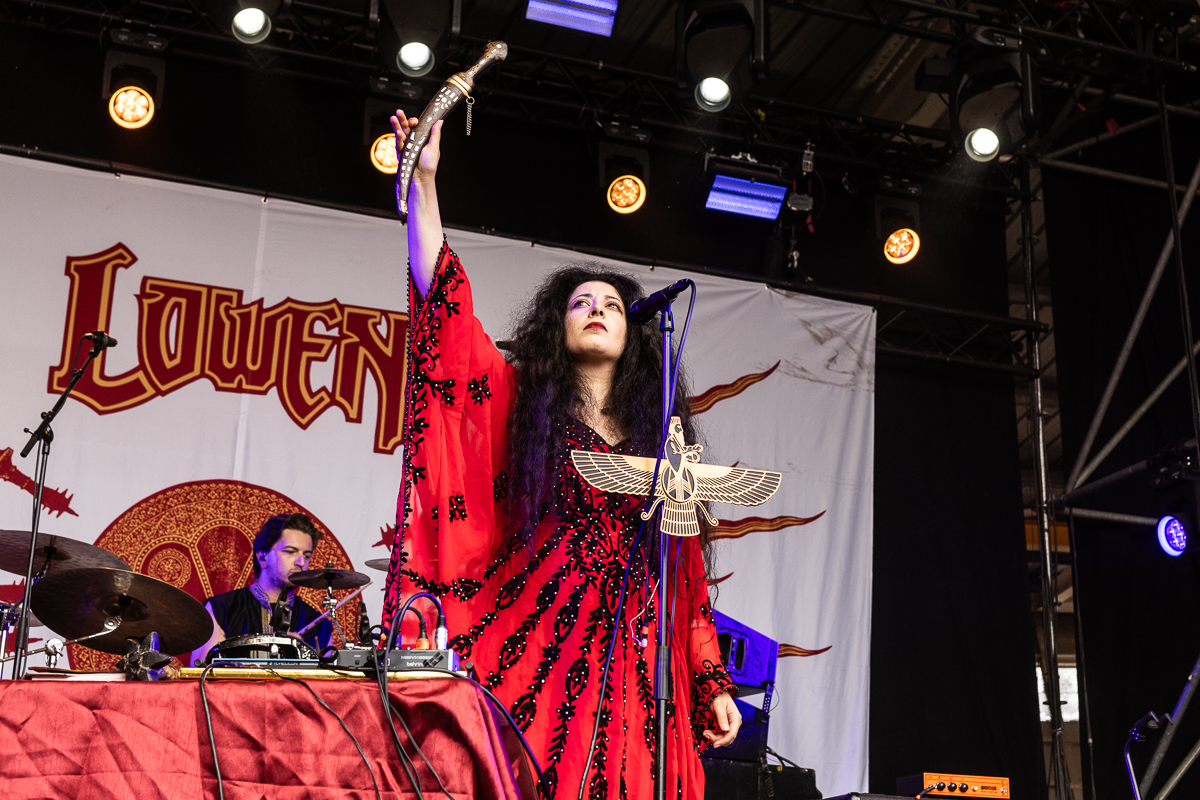 Lowen @ Dynamo, foto 7, foto's door David Johnson - FrontView Magazine