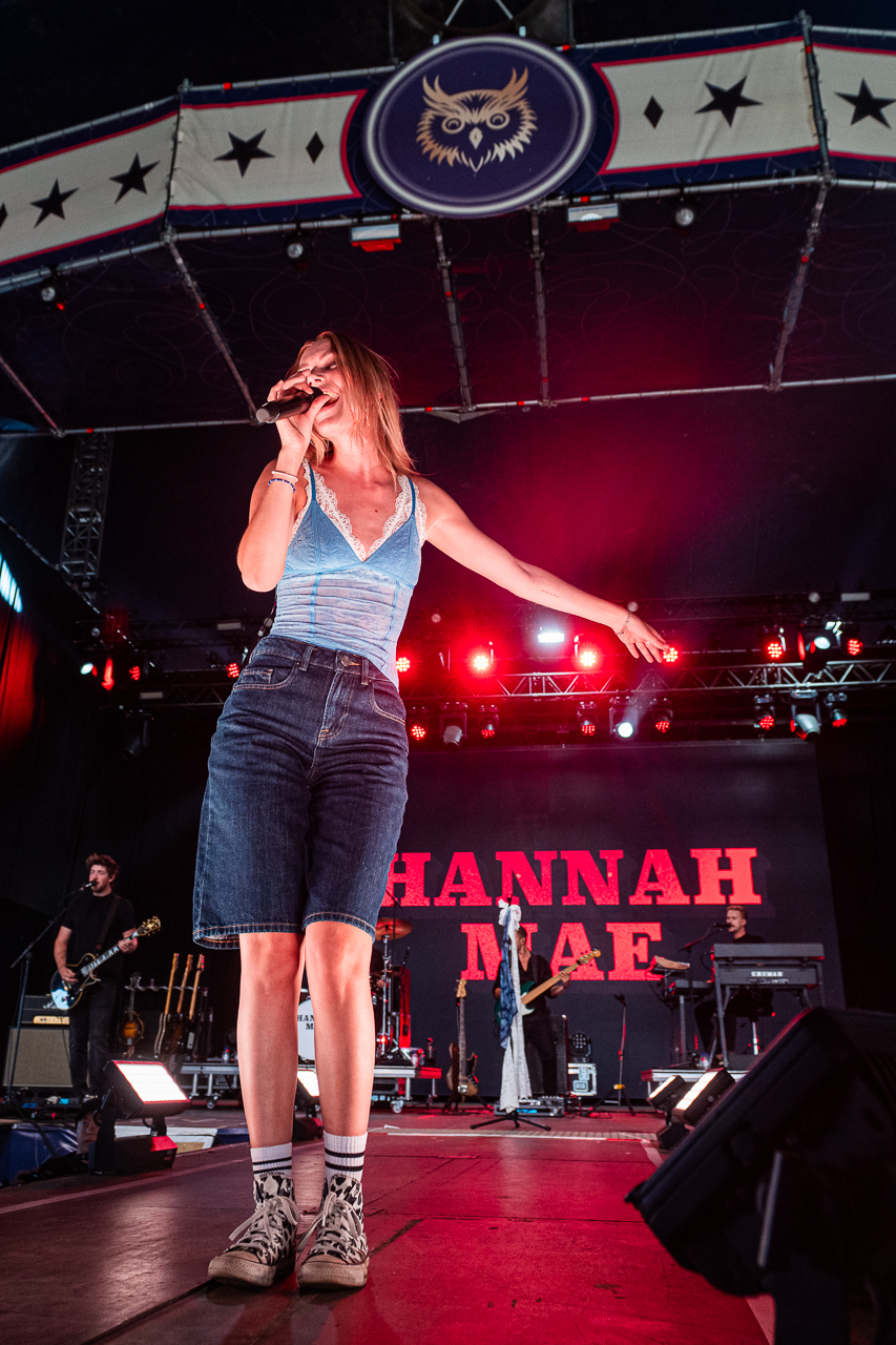Hannah Mae @ Rijvers Festival 2026, picture 3, photographed by Dimitri Vanlommel - FrontView Magazine