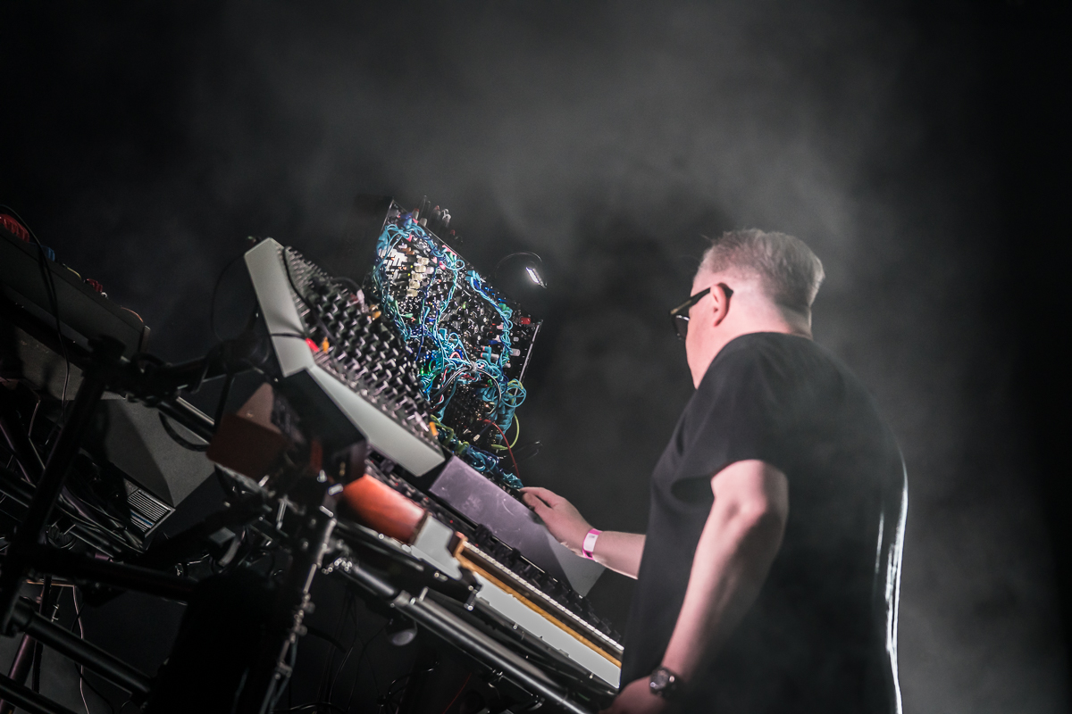Shameboy  (Live) @ Fonnefeesten 2026, picture 11, photographed by Danny Wagemans - FrontView Magazine