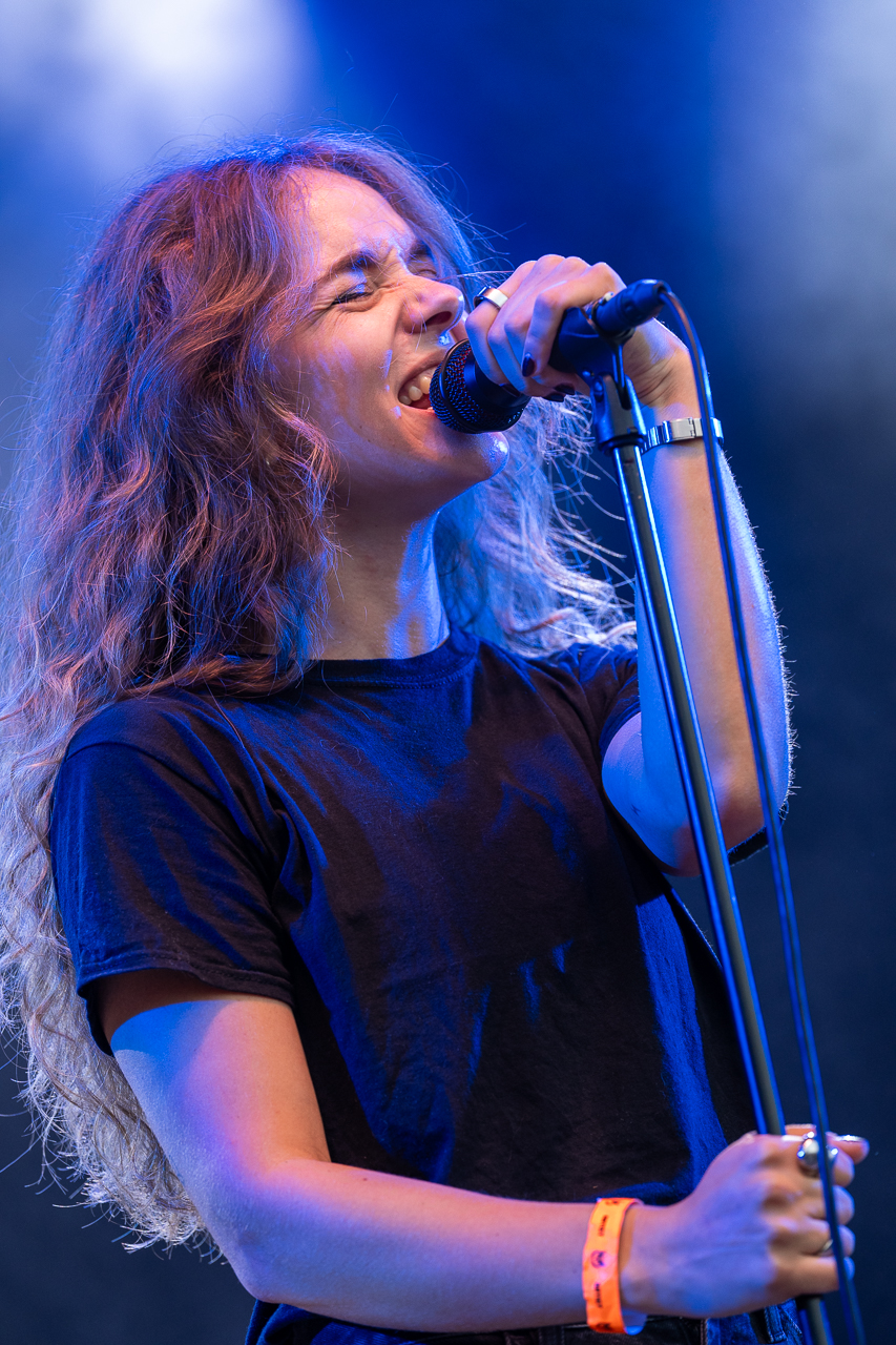 Alice Mae @ Rijvers Festival 2026, foto 9, foto's door Youri Vanlommel - FrontView Magazine