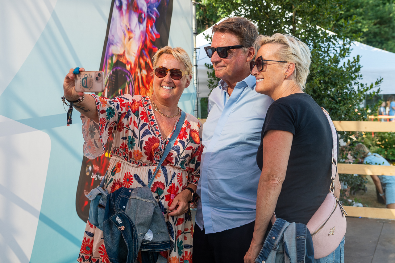 Meet & Greet - TikTok Stage @ Rijvers Festival 2026, picture 35, photographed by Dimitri Vanlommel, Youri Vanlommel - FrontView Magazine