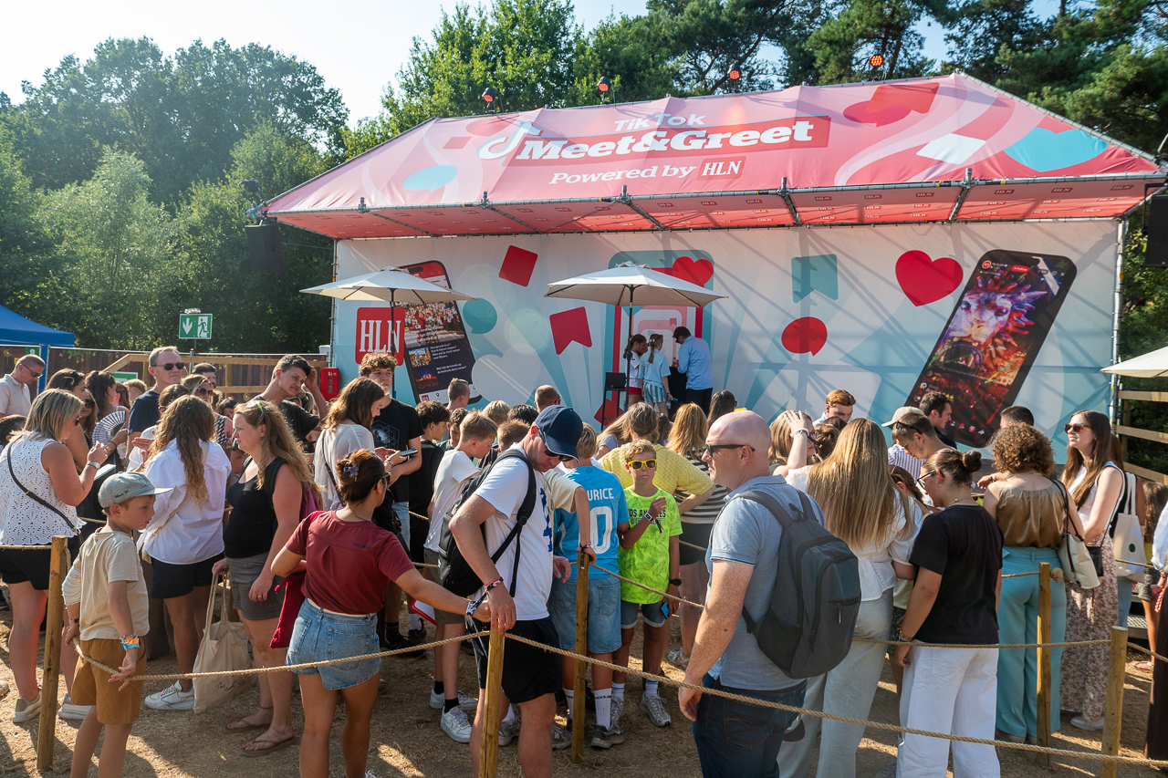 Meet & Greet - TikTok Stage @ Rijvers Festival 2026, picture 27, photographed by Dimitri Vanlommel, Youri Vanlommel - FrontView Magazine