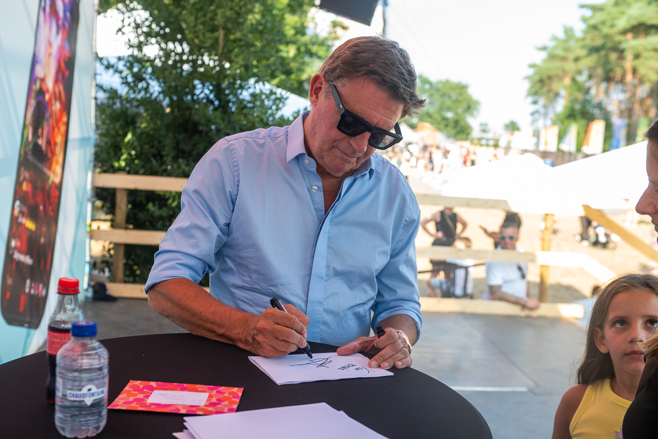 Meet & Greet - TikTok Stage @ Rijvers Festival 2026, picture 30, photographed by Dimitri Vanlommel, Youri Vanlommel - FrontView Magazine