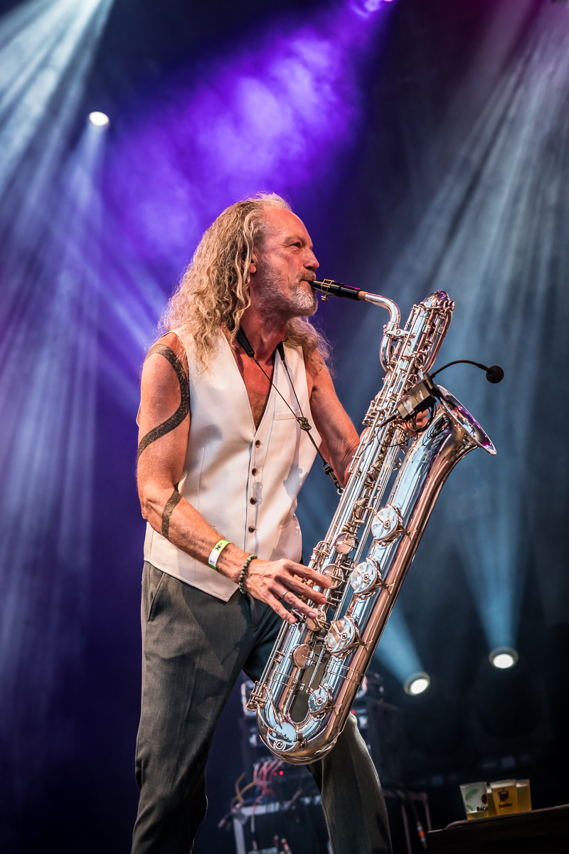 Trenchcoat @ Fonnefeesten 2026, picture 3, photographed by Danny Wagemans - FrontView Magazine