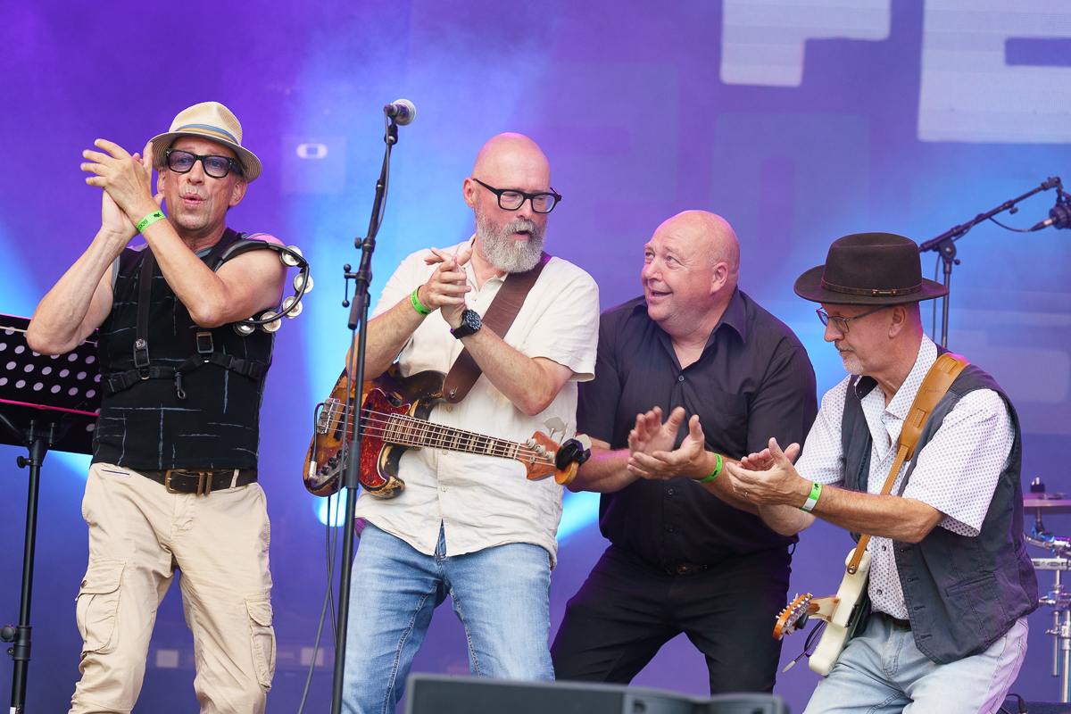 Hideaway  @ Fonnefeesten 2026, picture 22, photographed by Danny Wagemans - FrontView Magazine