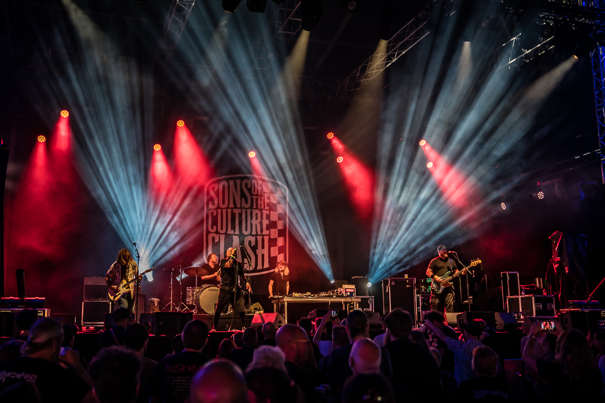 Rudeboy plays Urban Dance Squad feat. DJ DNA @ Fonnefeesten 2026, foto 7, foto's door Danny Wagemans - FrontView Magazine