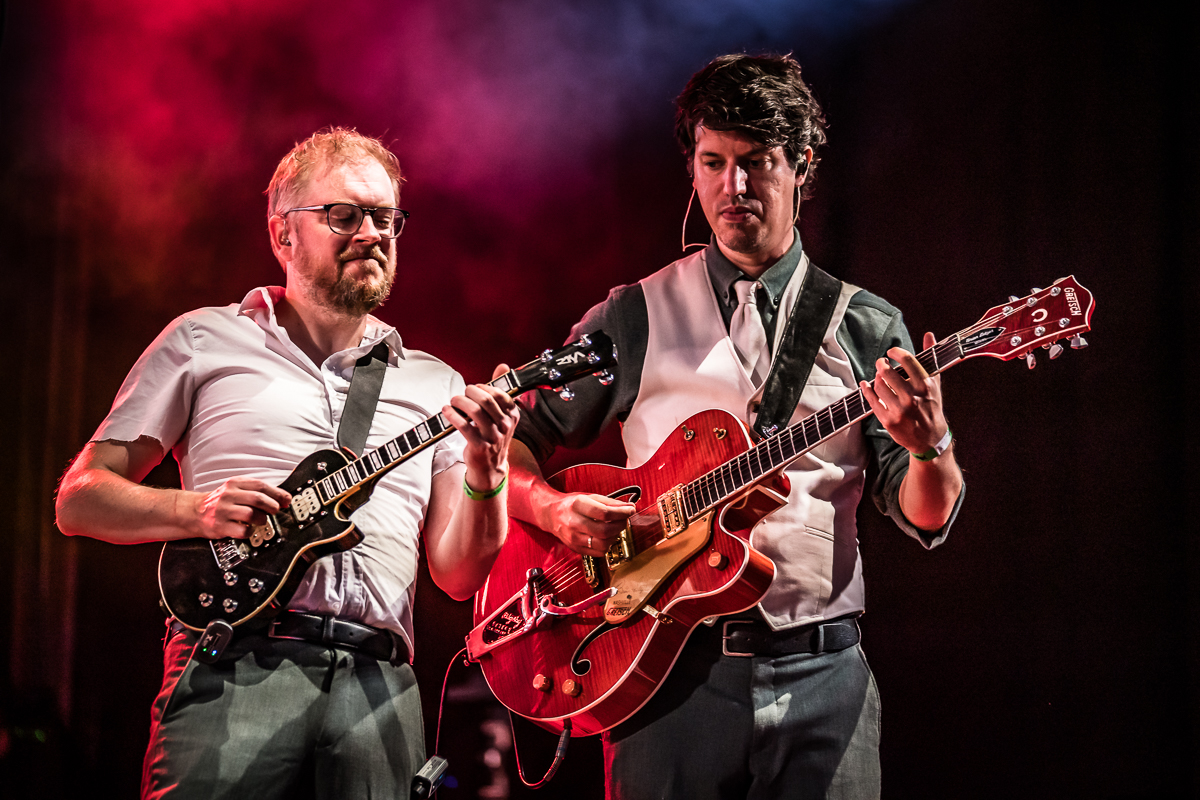 Trenchcoat @ Fonnefeesten 2026, picture 25, photographed by Danny Wagemans - FrontView Magazine