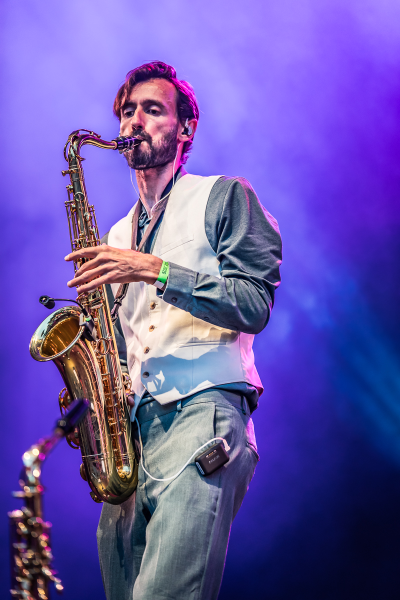 Trenchcoat @ Fonnefeesten 2026, picture 10, photographed by Danny Wagemans - FrontView Magazine