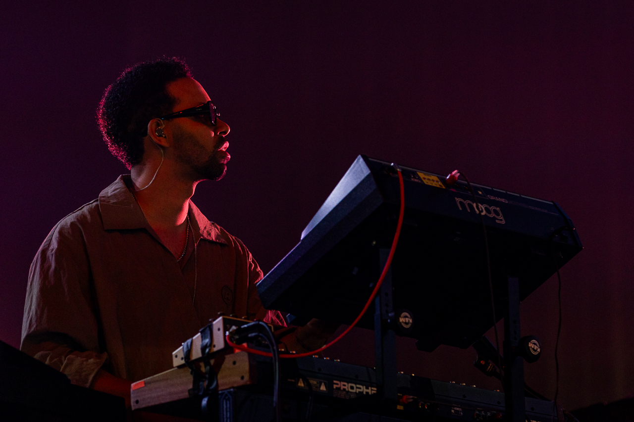 Willem @ Lowlands 2026, picture 10, photographed by Danielle Stoop - FrontView Magazine
