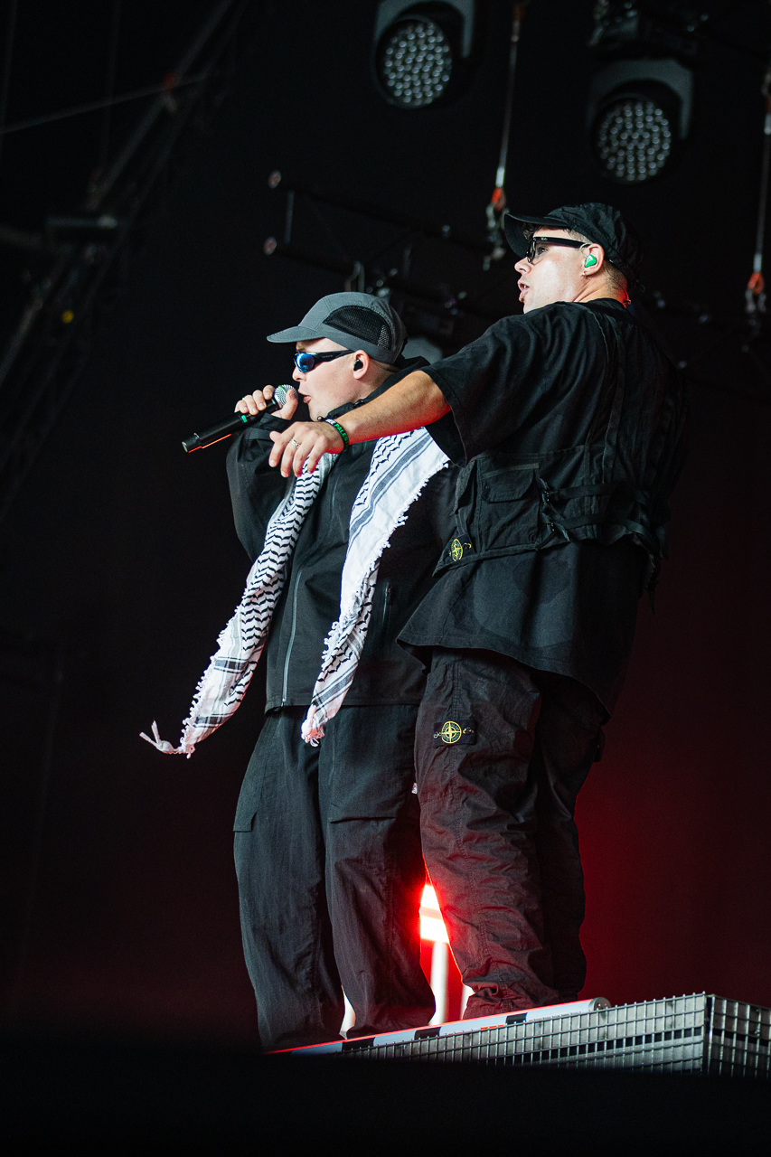 Kneecap @ Lowlands 2026, picture 4, photographed by Danielle Stoop - FrontView Magazine
