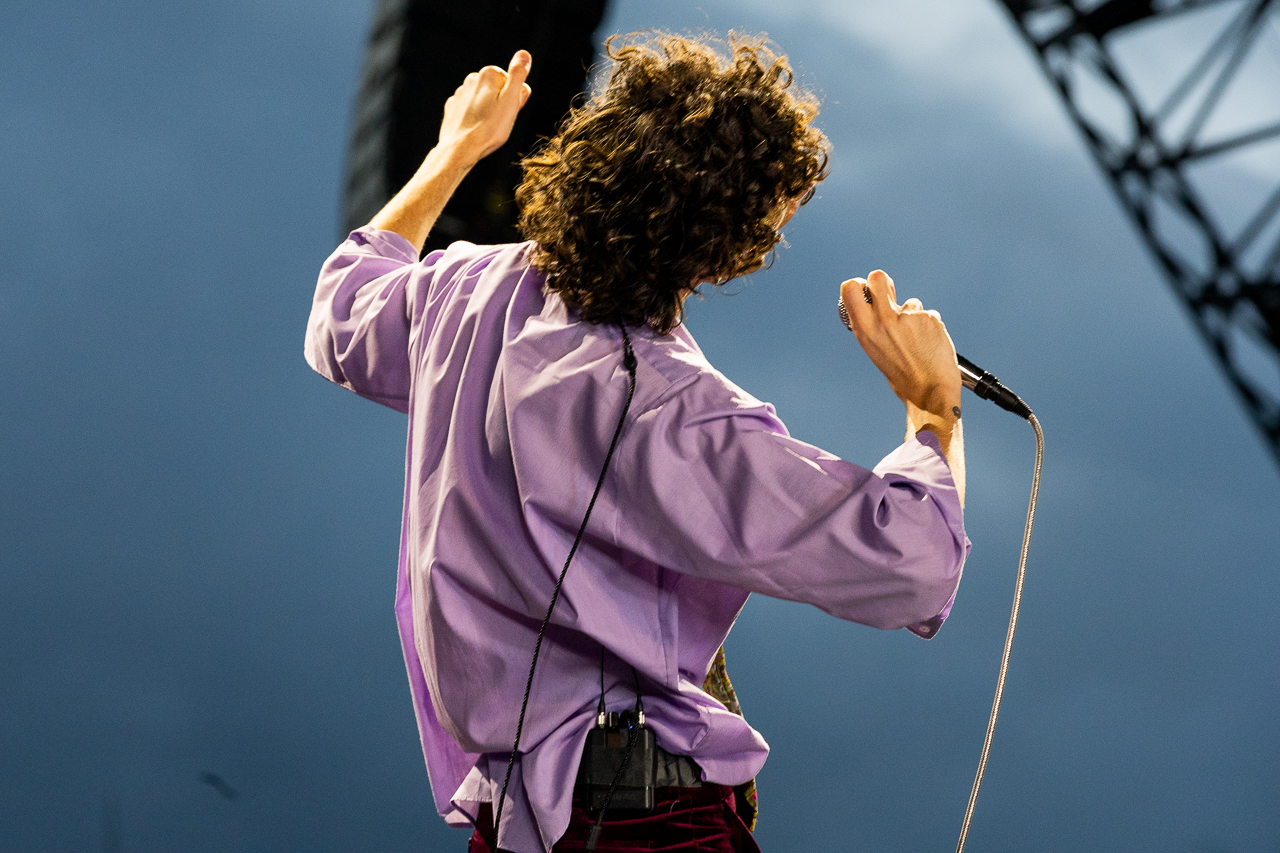 Sombr @ Lowlands 2026, picture 6, photographed by Danielle Stoop - FrontView Magazine
