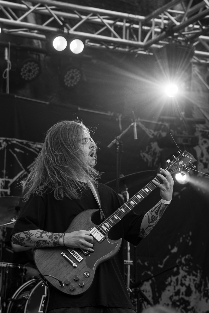 Aufhebung @ Down The Hill, picture 7, photographed by Koen Marcoen - FrontView Magazine