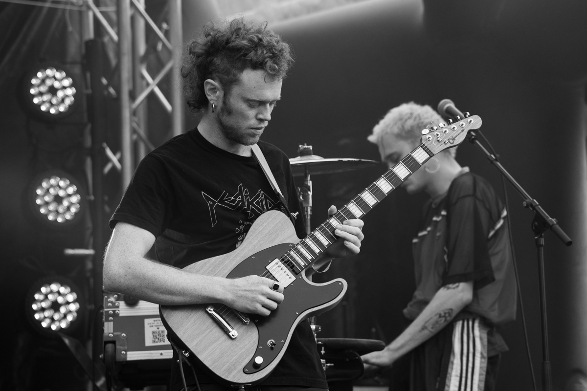 Aufhebung @ Down The Hill, picture 8, photographed by Koen Marcoen - FrontView Magazine