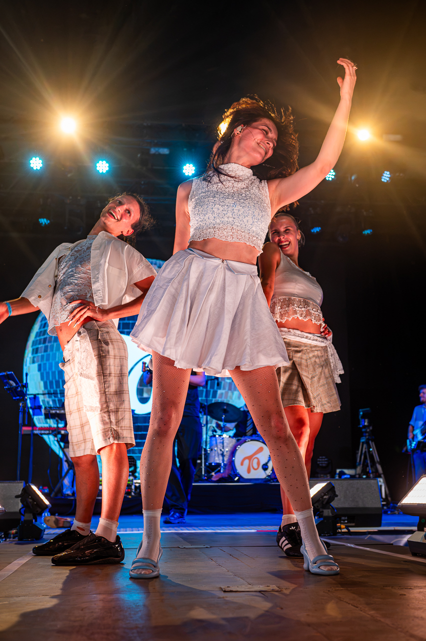 Tinne Oltmans @ Rijvers Festival 2026, picture 34, photographed by Dimitri Vanlommel - FrontView Magazine