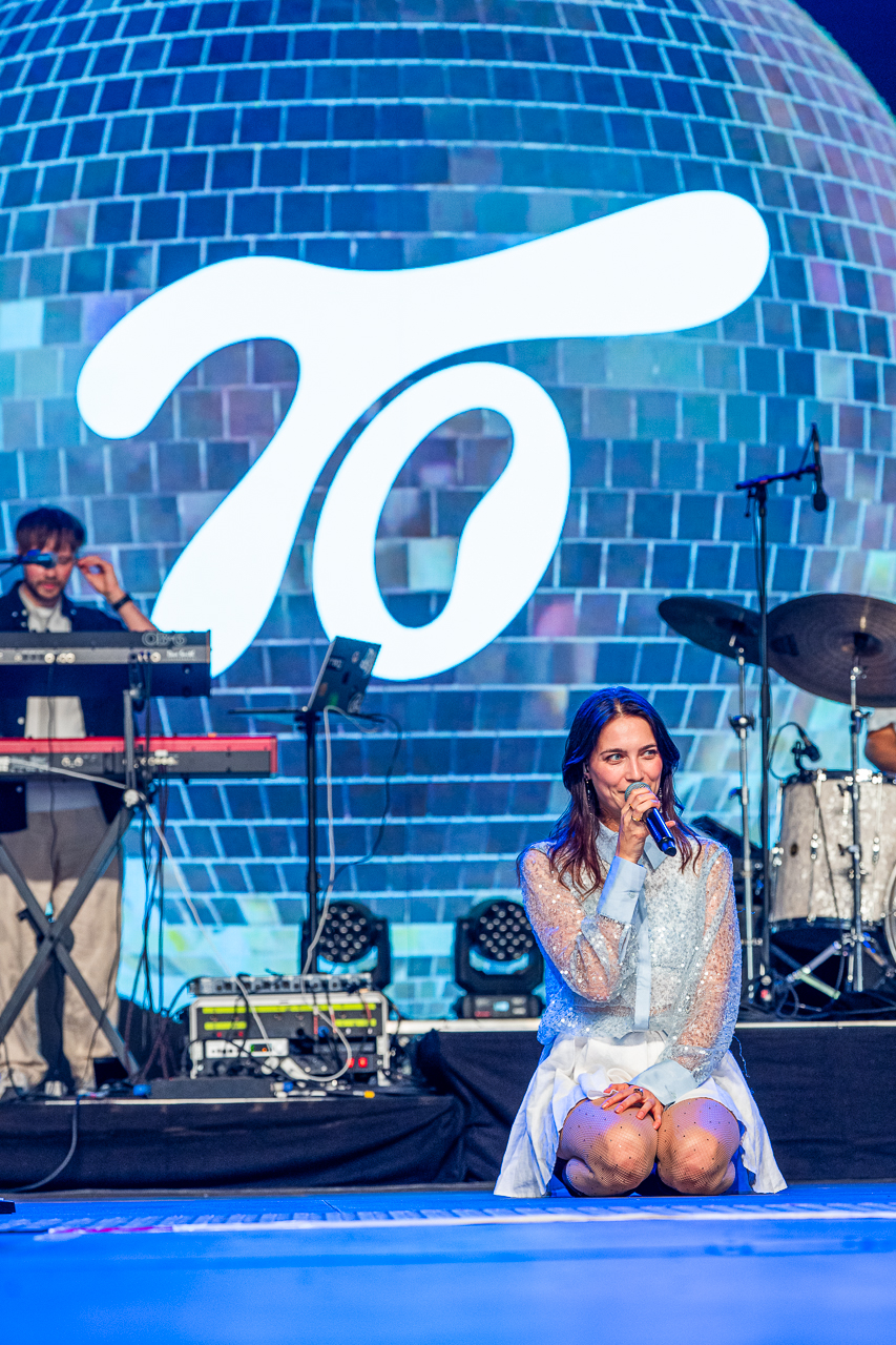 Tinne Oltmans @ Rijvers Festival 2026, picture 19, photographed by Dimitri Vanlommel - FrontView Magazine