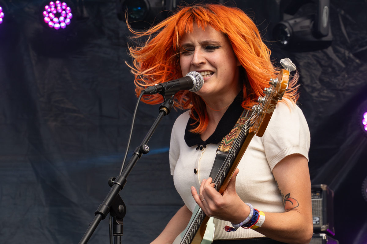 Bikini Beach @ Down The Hill, picture 4, photographed by Koen Marcoen - FrontView Magazine