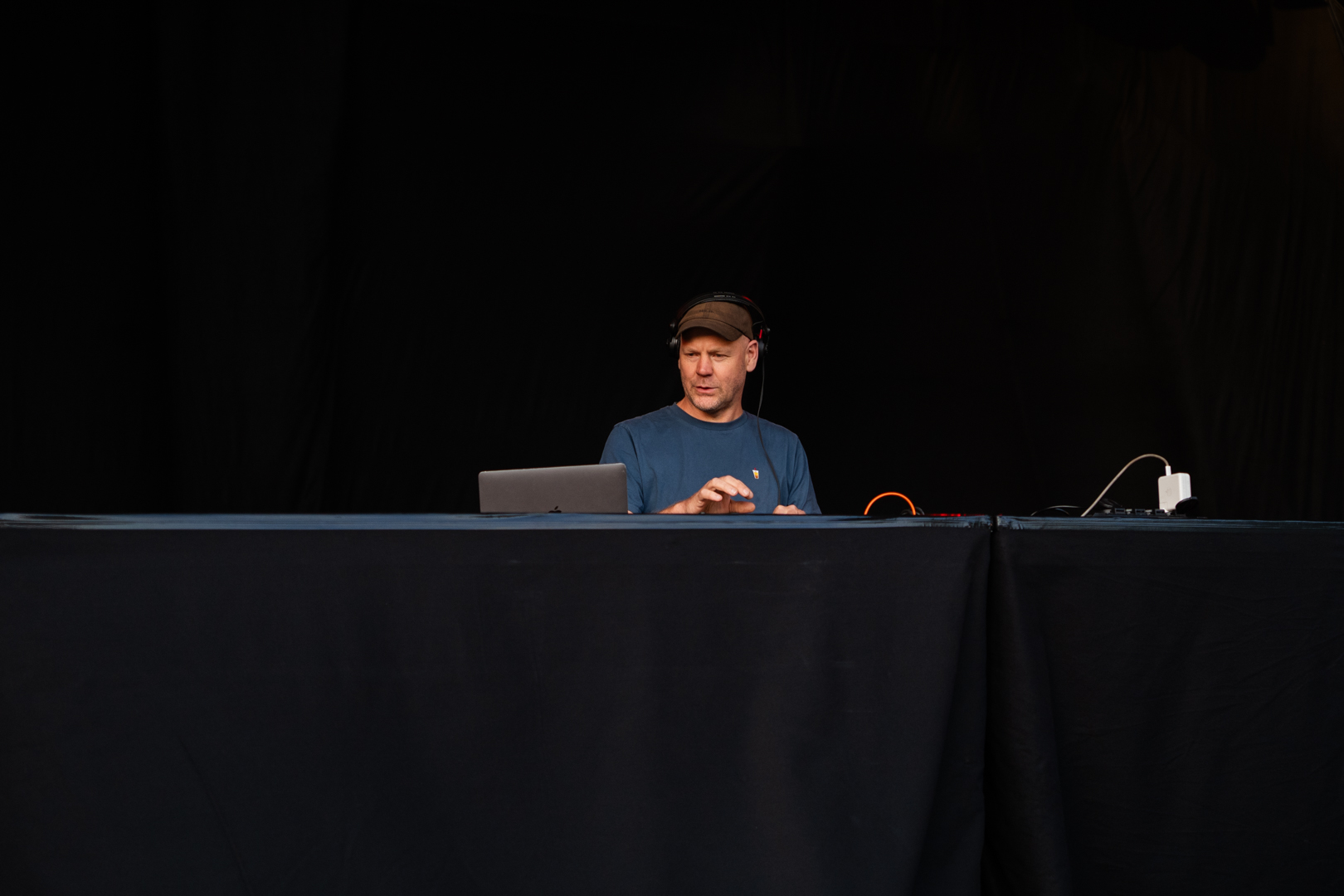 DJ Lotto @ Road Rock, picture 3, photographed by Luca Depuydt - FrontView Magazine