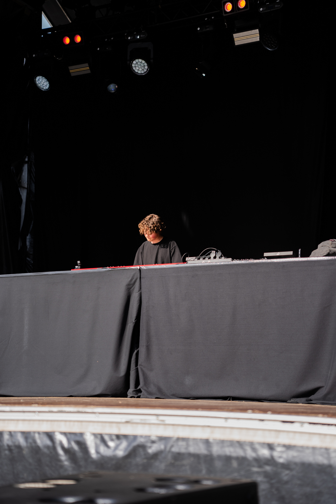 DJ Volt @ Road Rock, picture 6, photographed by Luca Depuydt - FrontView Magazine