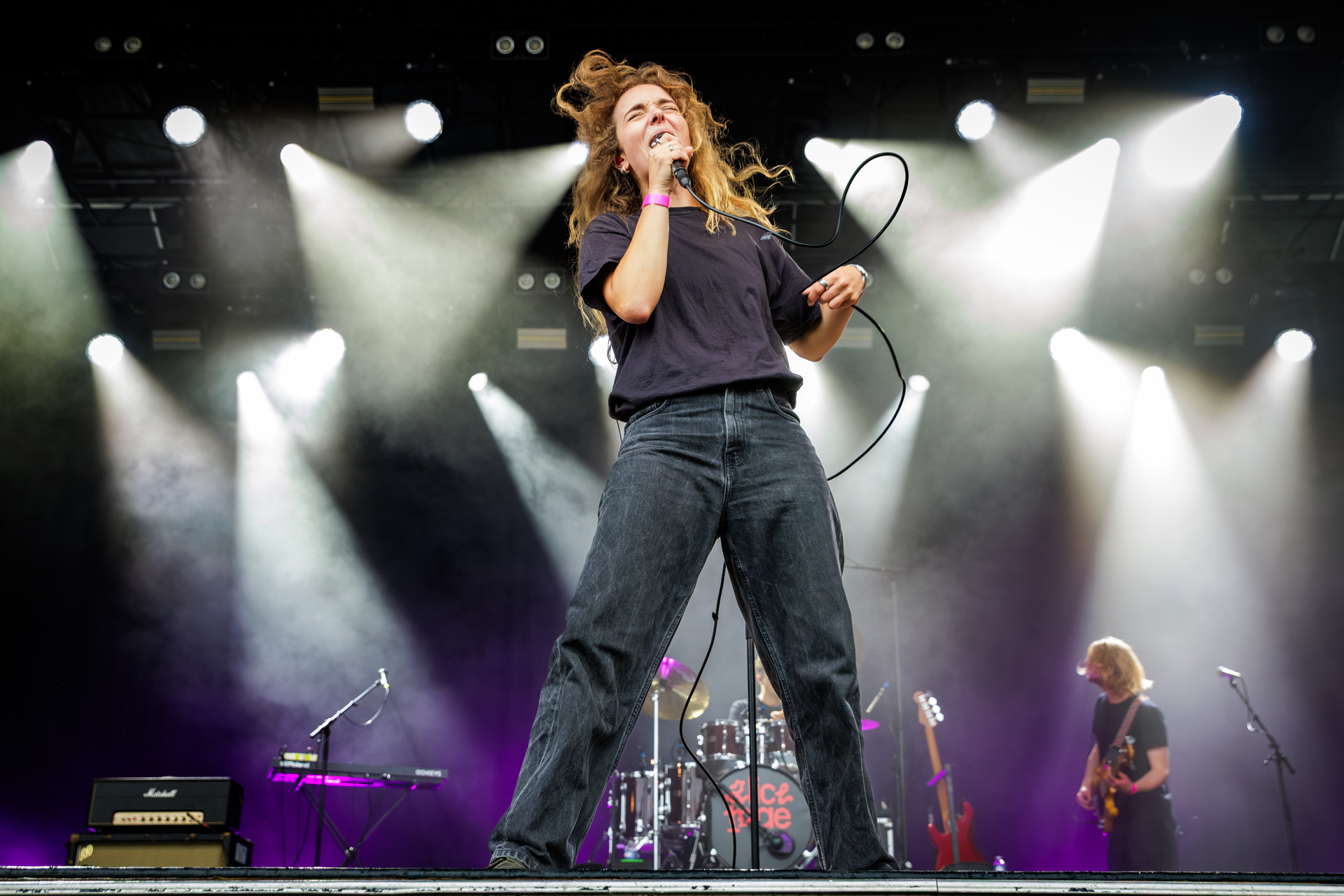 Alice Mae @ Roadrock, picture 21, photographed by Wim Sunnaert - FrontView Magazine