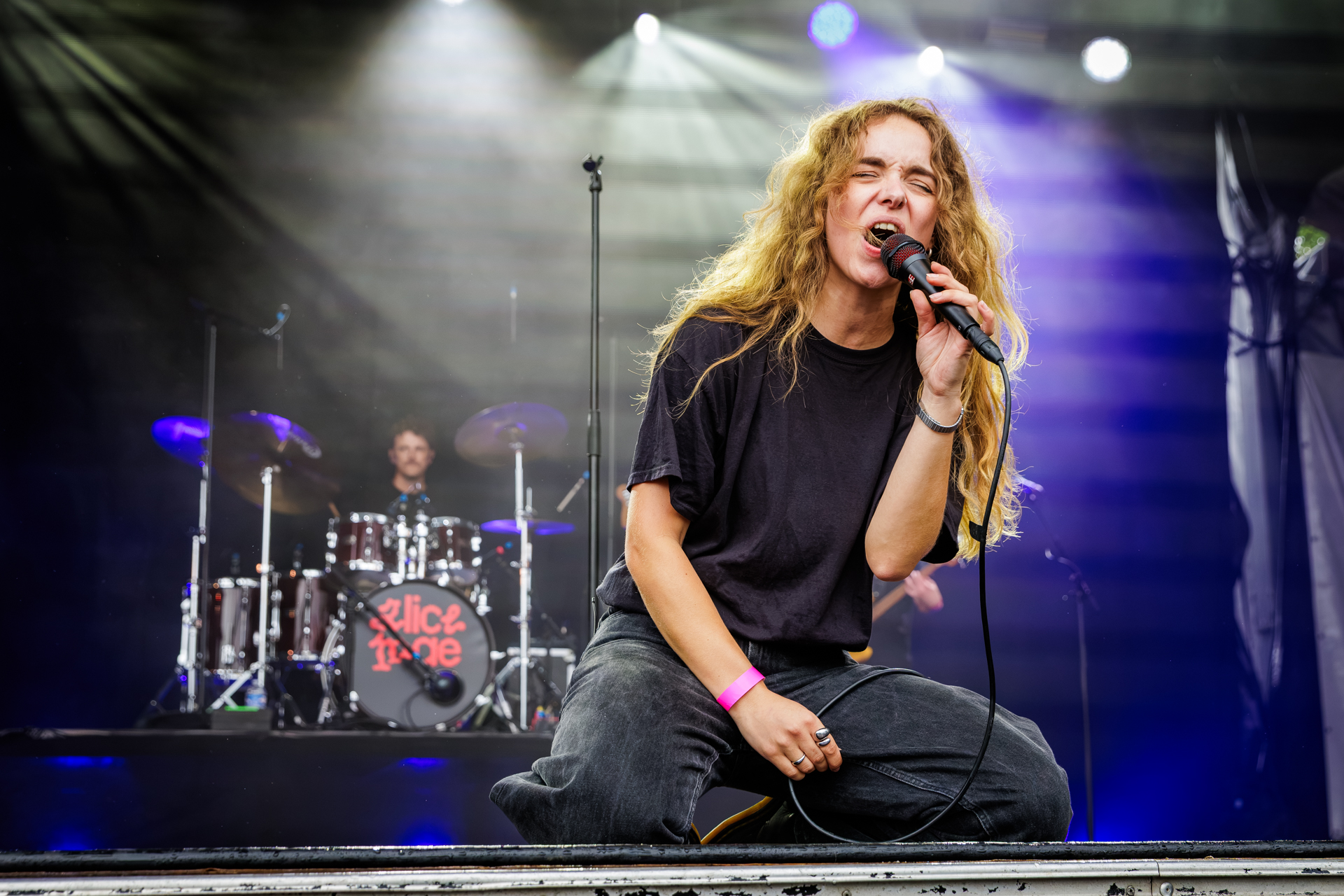 Alice Mae @ Roadrock, picture 17, photographed by Wim Sunnaert - FrontView Magazine