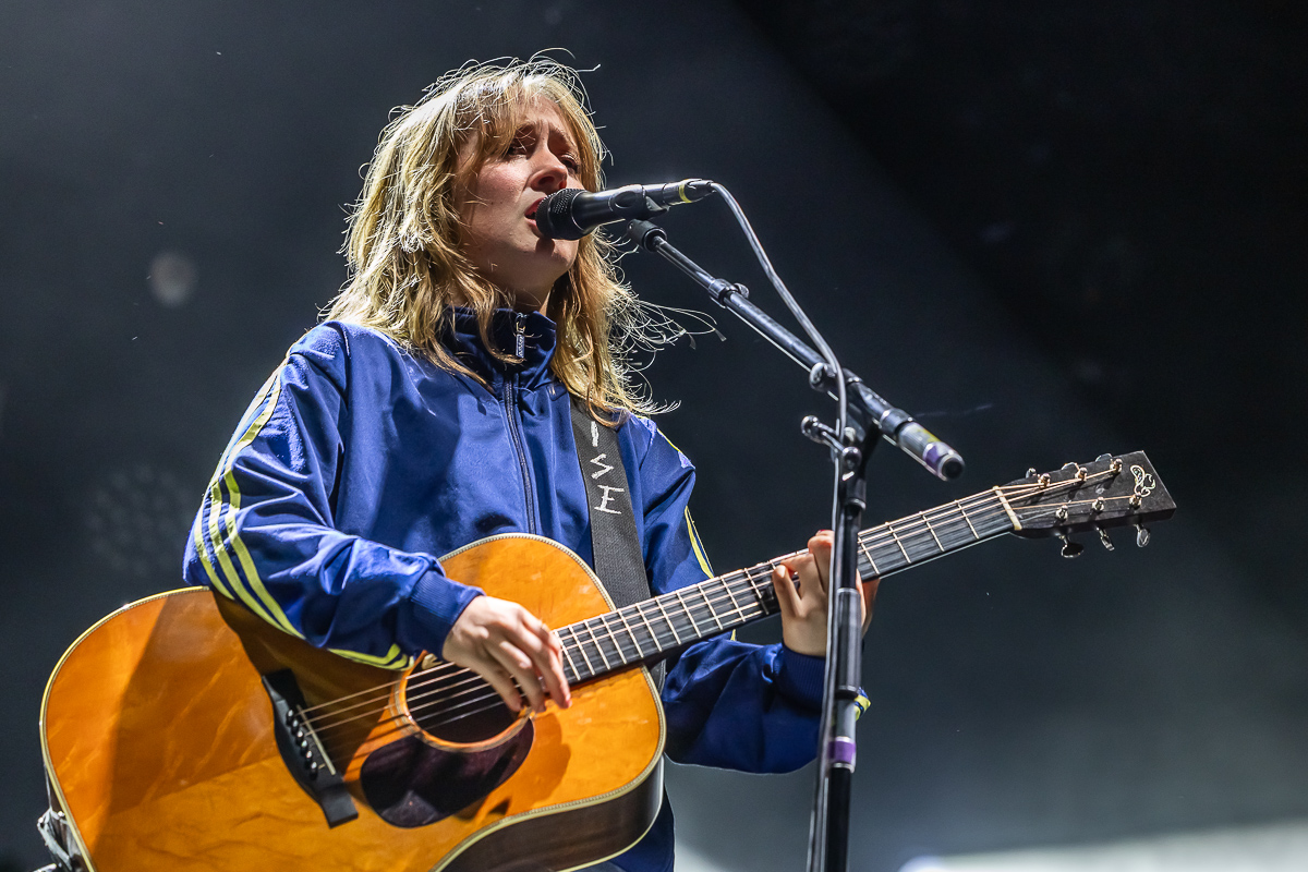 Ise @ Maanrock, foto 6, foto's door Marc Verdonck - FrontView Magazine
