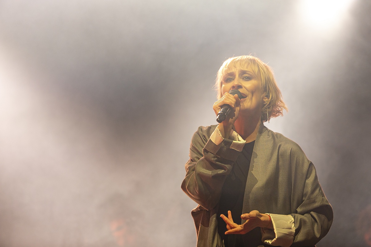 Hooverphonic @ Vredesfeesten, foto 29, foto's door Edwin Houdevelt - FrontView Magazine