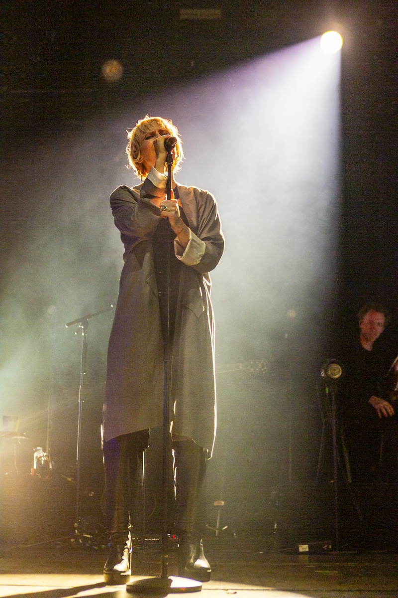 Hooverphonic @ Vredesfeesten, foto 10, foto's door Edwin Houdevelt - FrontView Magazine