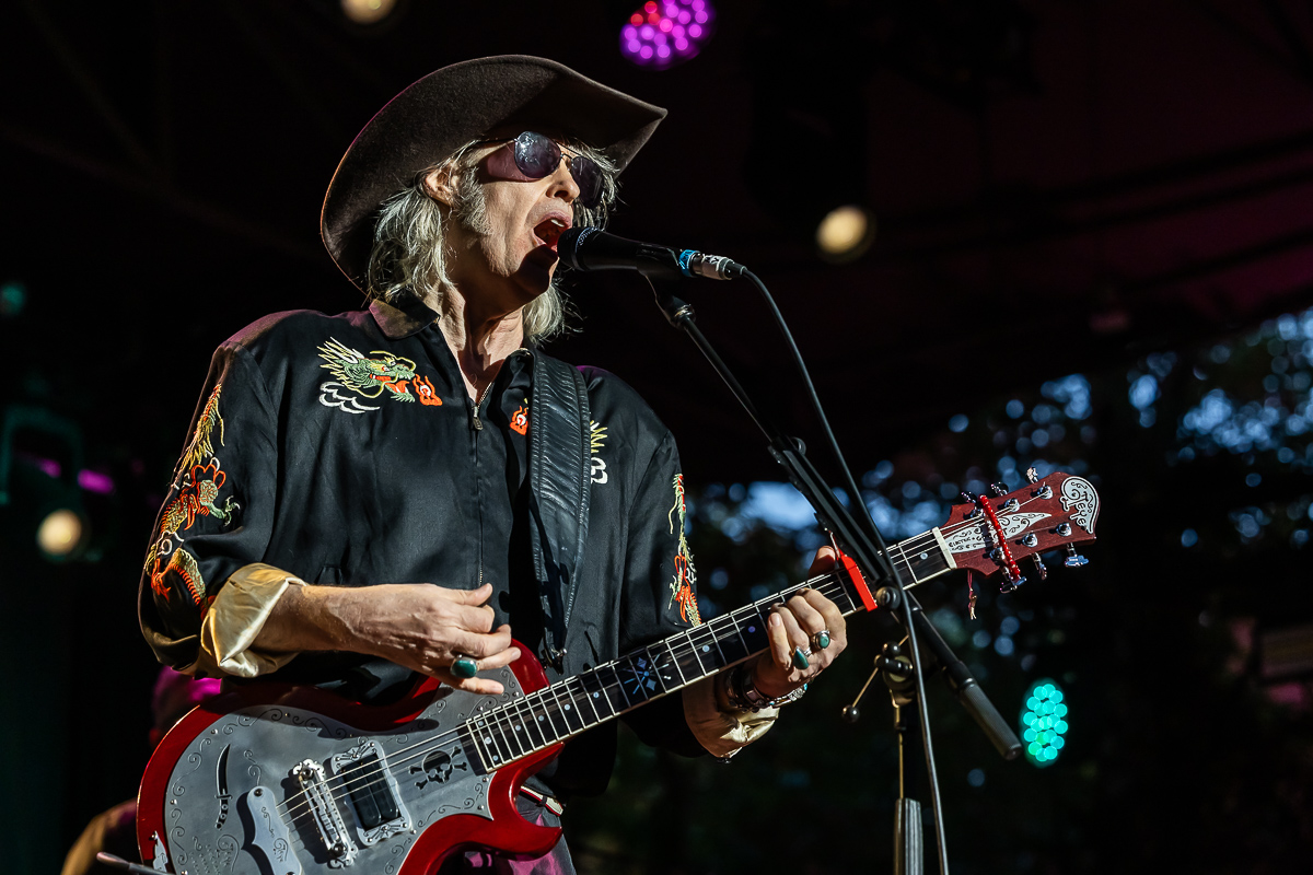 The Waterboys ft. Steve Earle Fisherman`s Blues Revue @ OLT Rivierenhof, picture 12, photographed by Marc Verdonck - FrontView Magazine