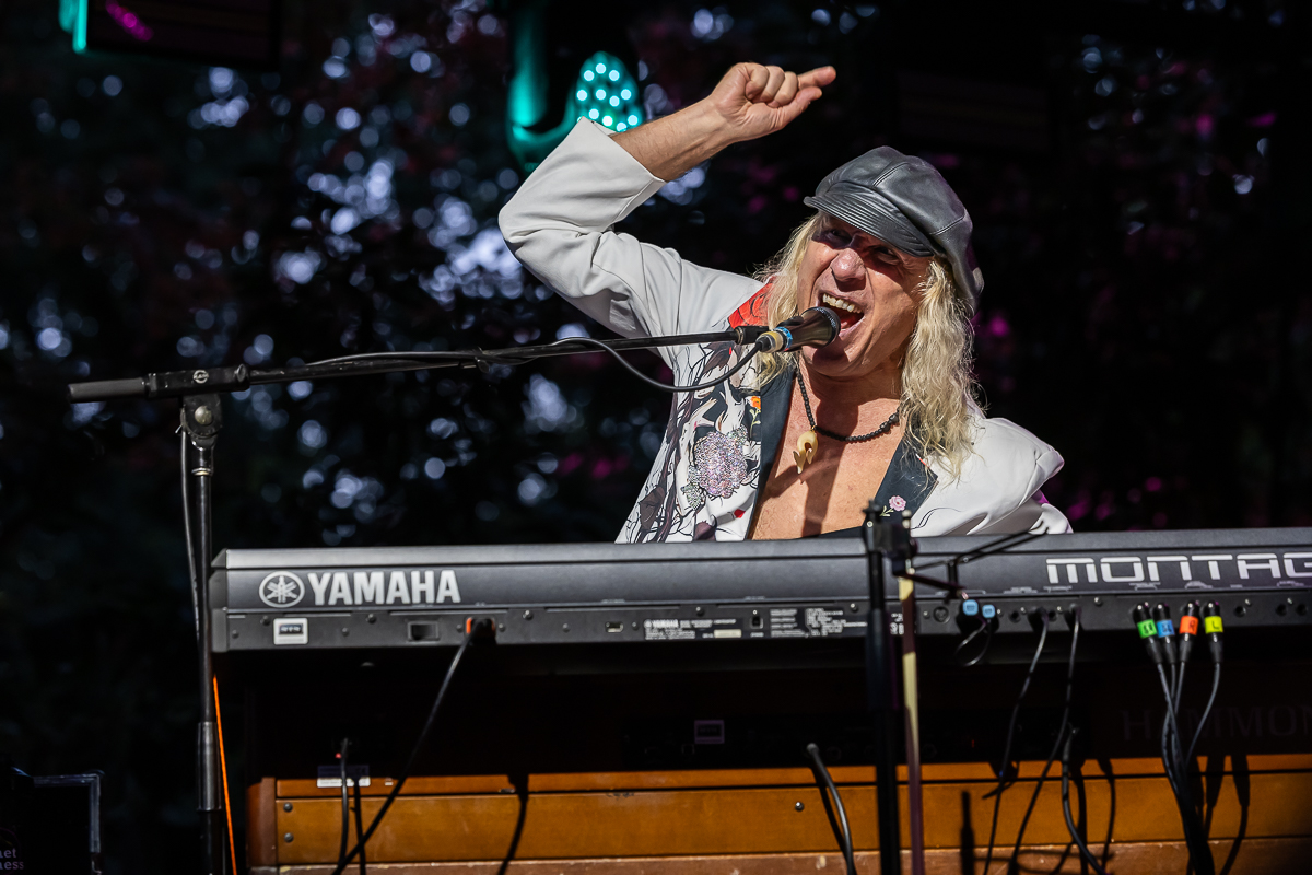 The Waterboys ft. Steve Earle Fisherman`s Blues Revue @ OLT Rivierenhof, picture 9, photographed by Marc Verdonck - FrontView Magazine